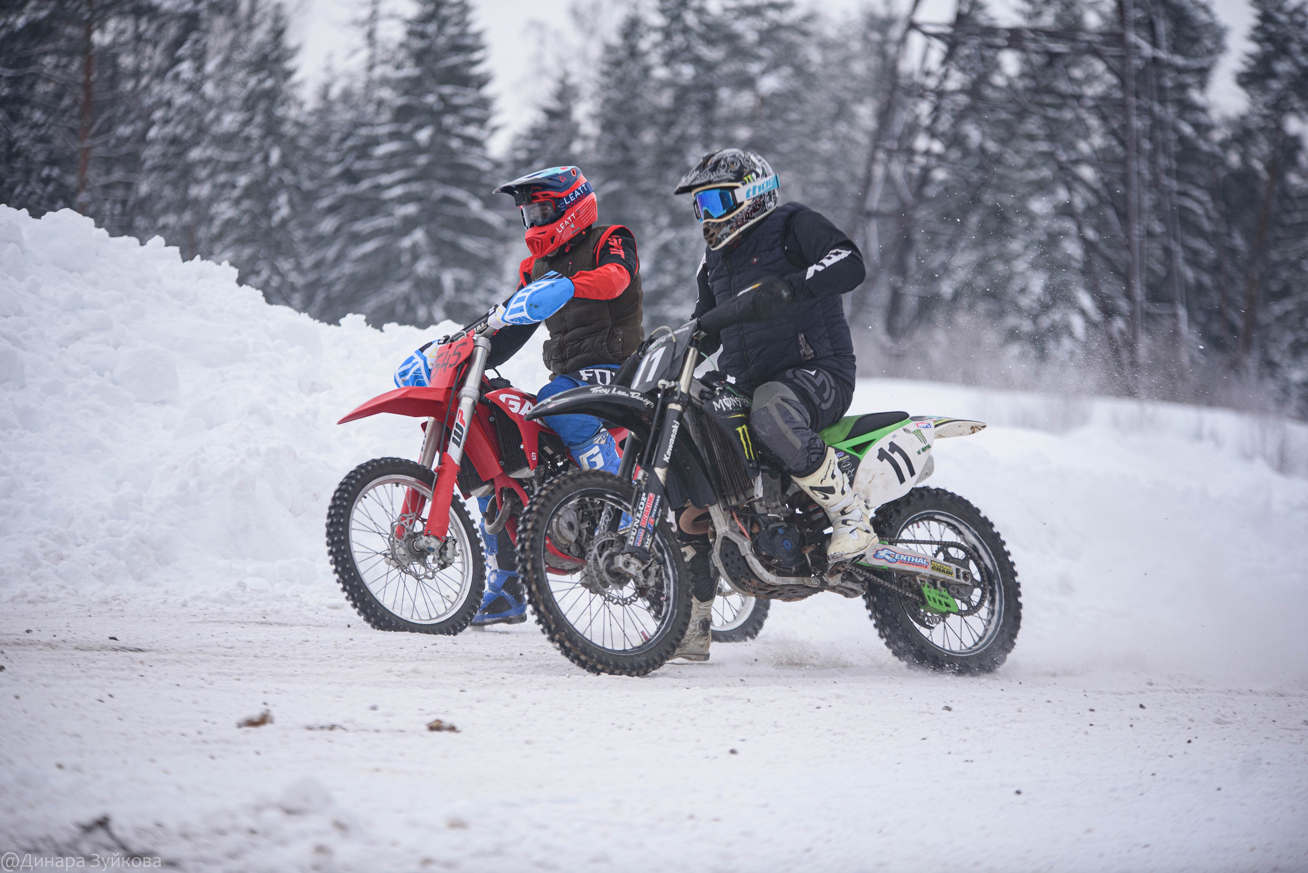Зимний этап соревнований по мотокроссу. г. Городец. Мотофотограф в Нижнем Новгороде Динара Зуйкова