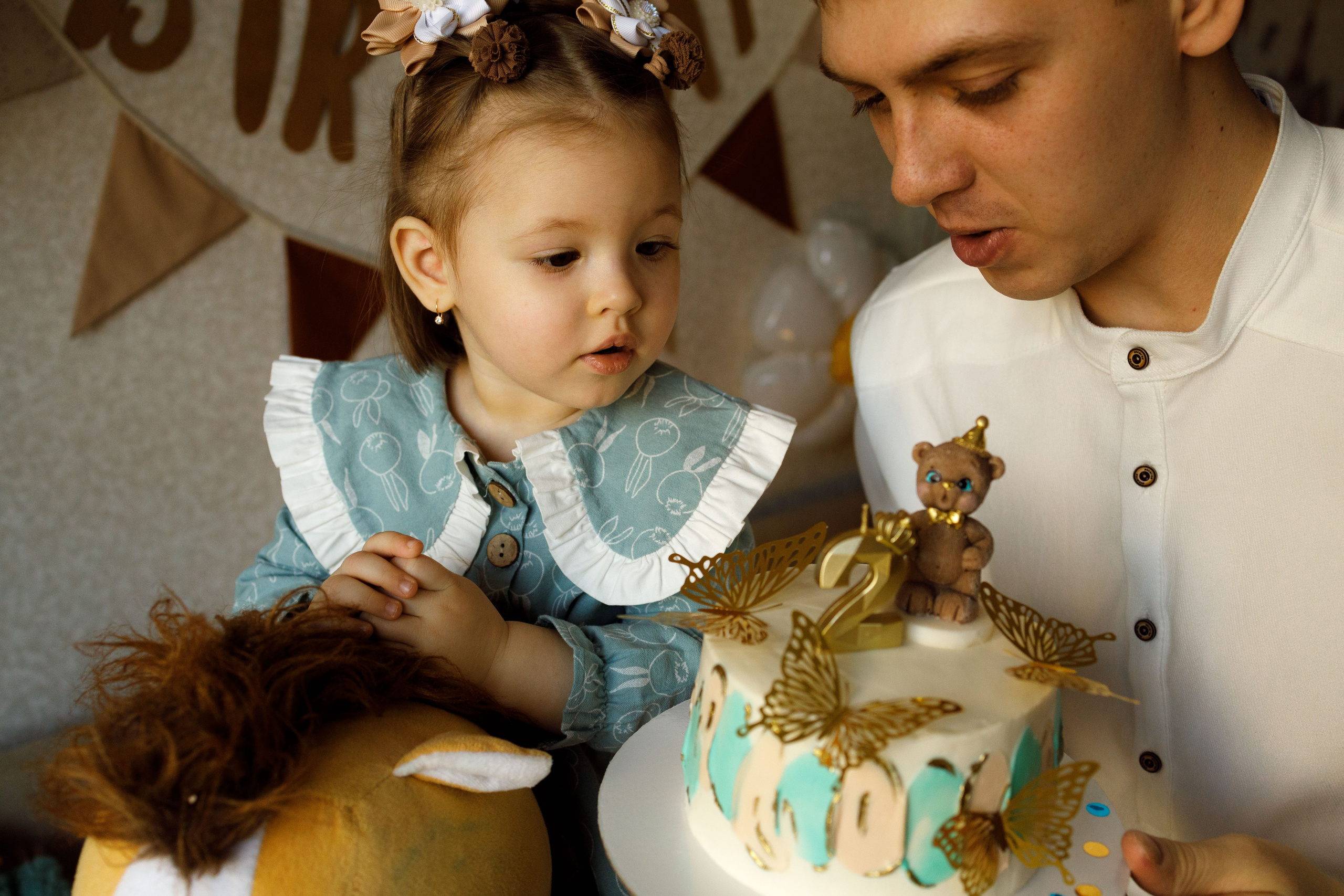 Яркий праздник для Анечки. Lifestyle семейный и детский фотограф в Омске Иванова Екатерина