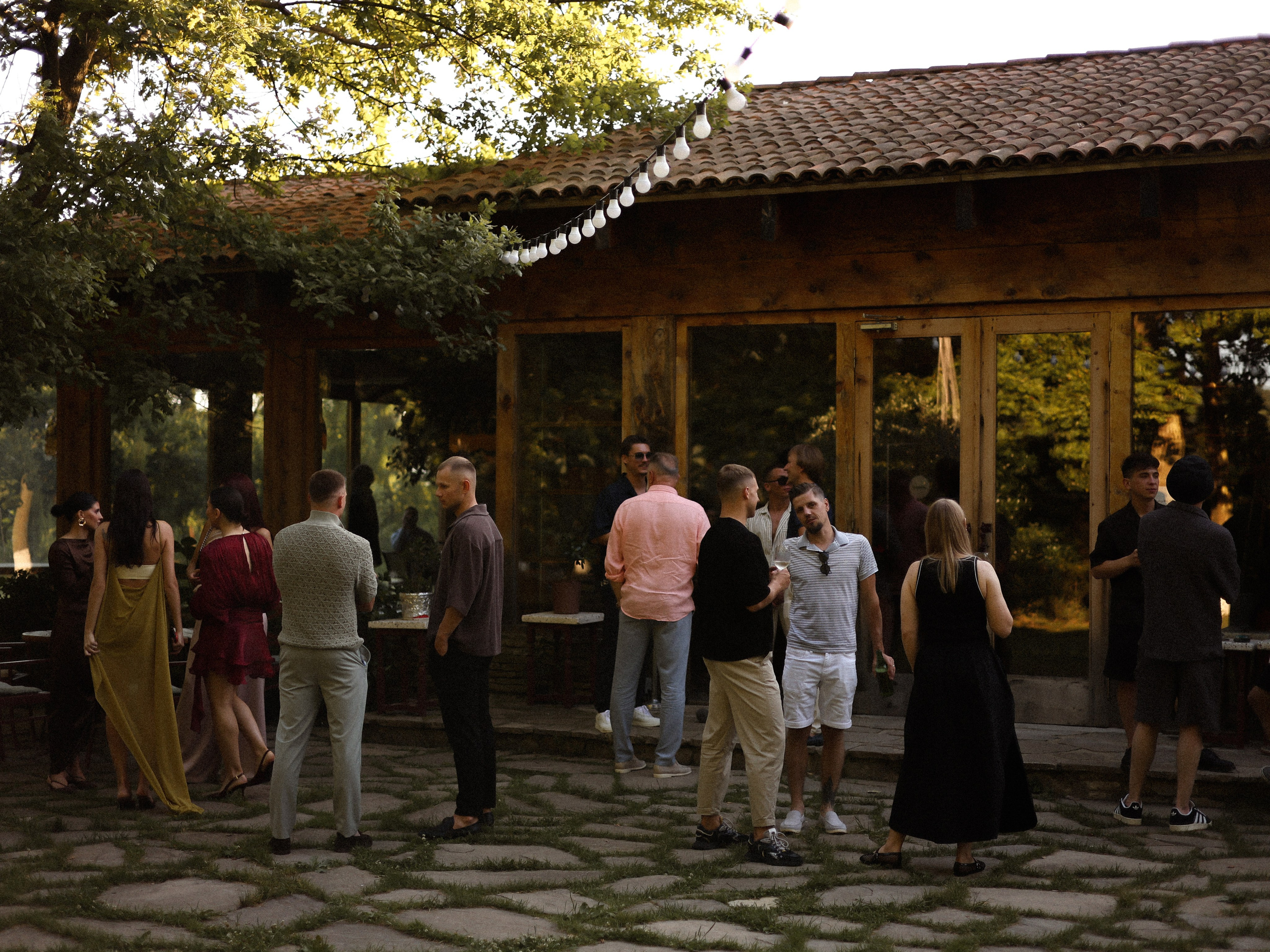 Предсвадебный ужин Лики и Тёмы. Свадебный фотограф в Москве и Санкт-Петербурге
