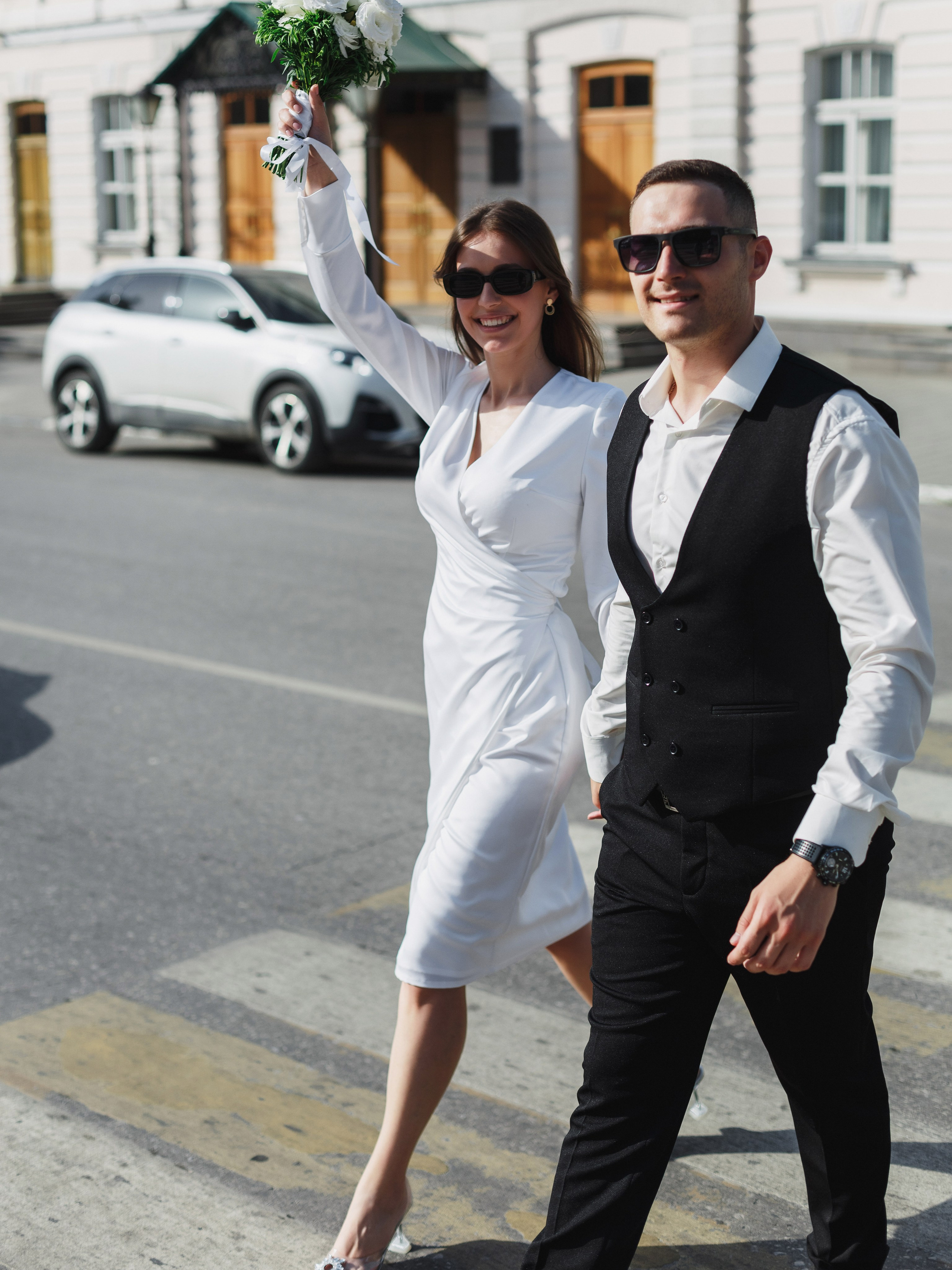 Свадебный фотограф Таганрог — фотосессия в центре города и банкет в коттедже «Виктория». Свадебный и семейный фотограф в Таганроге Бакарюк Антон