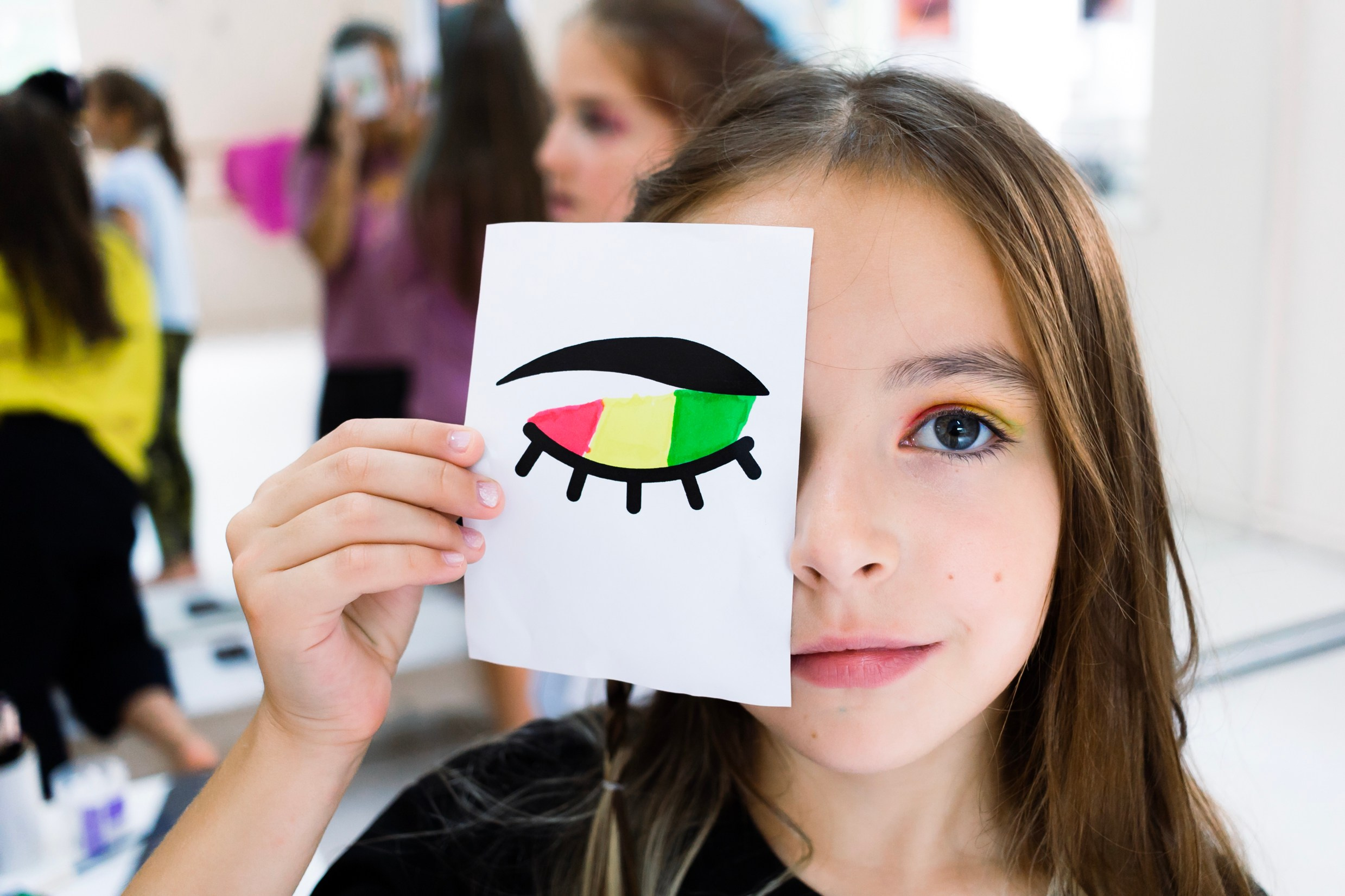 Beauty девичник для девочек 8-11 лет — уроки макияжа в новом формате. Запись!. Школа для девочек во Владивостоке — Само Совершенство