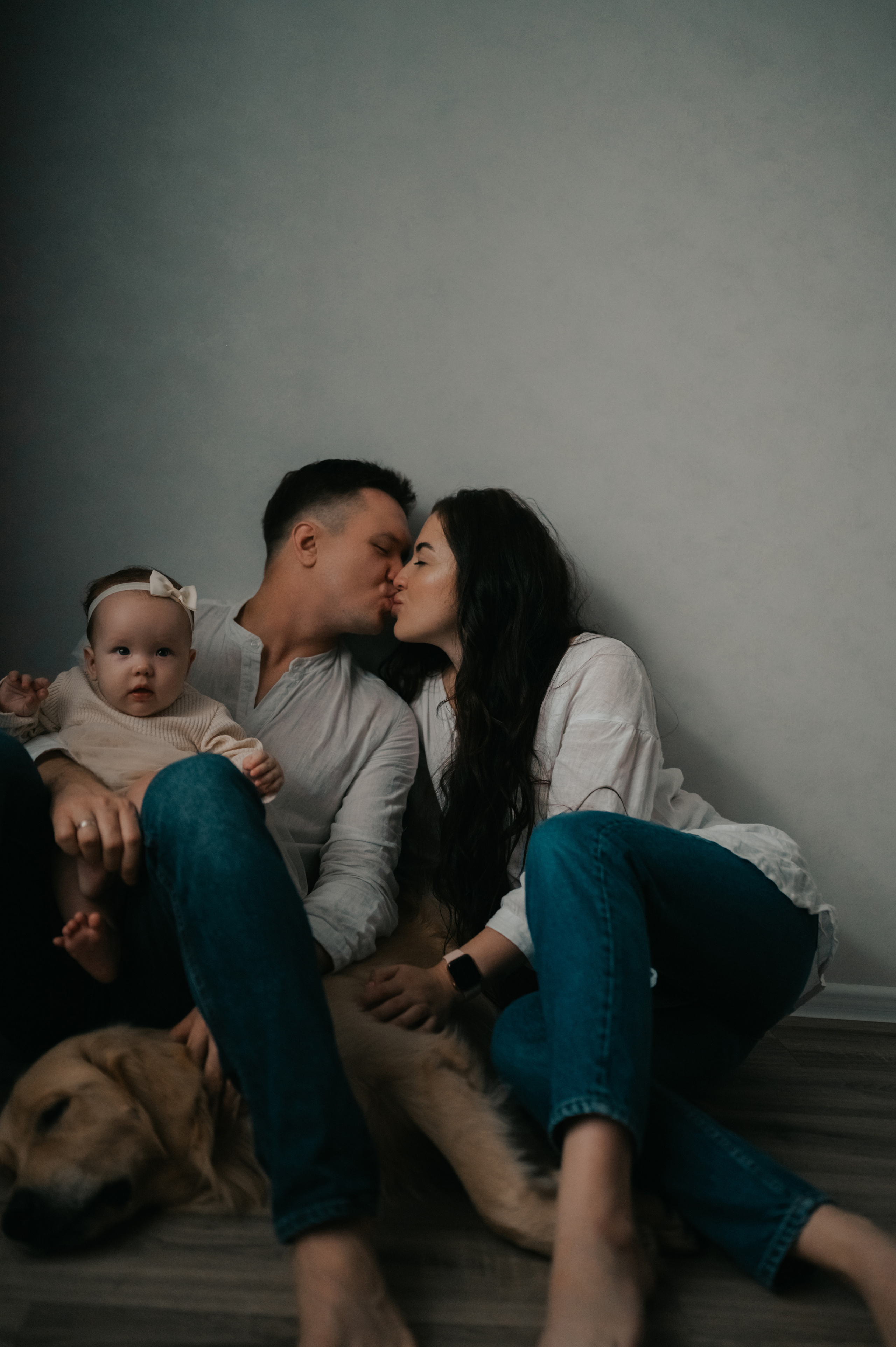 В маленькой квартире. Семейный Фотограф Новосибирск, Школьные фотосессии Новосибирск, школьный фотограф Новосибирск, выпускные альбомы