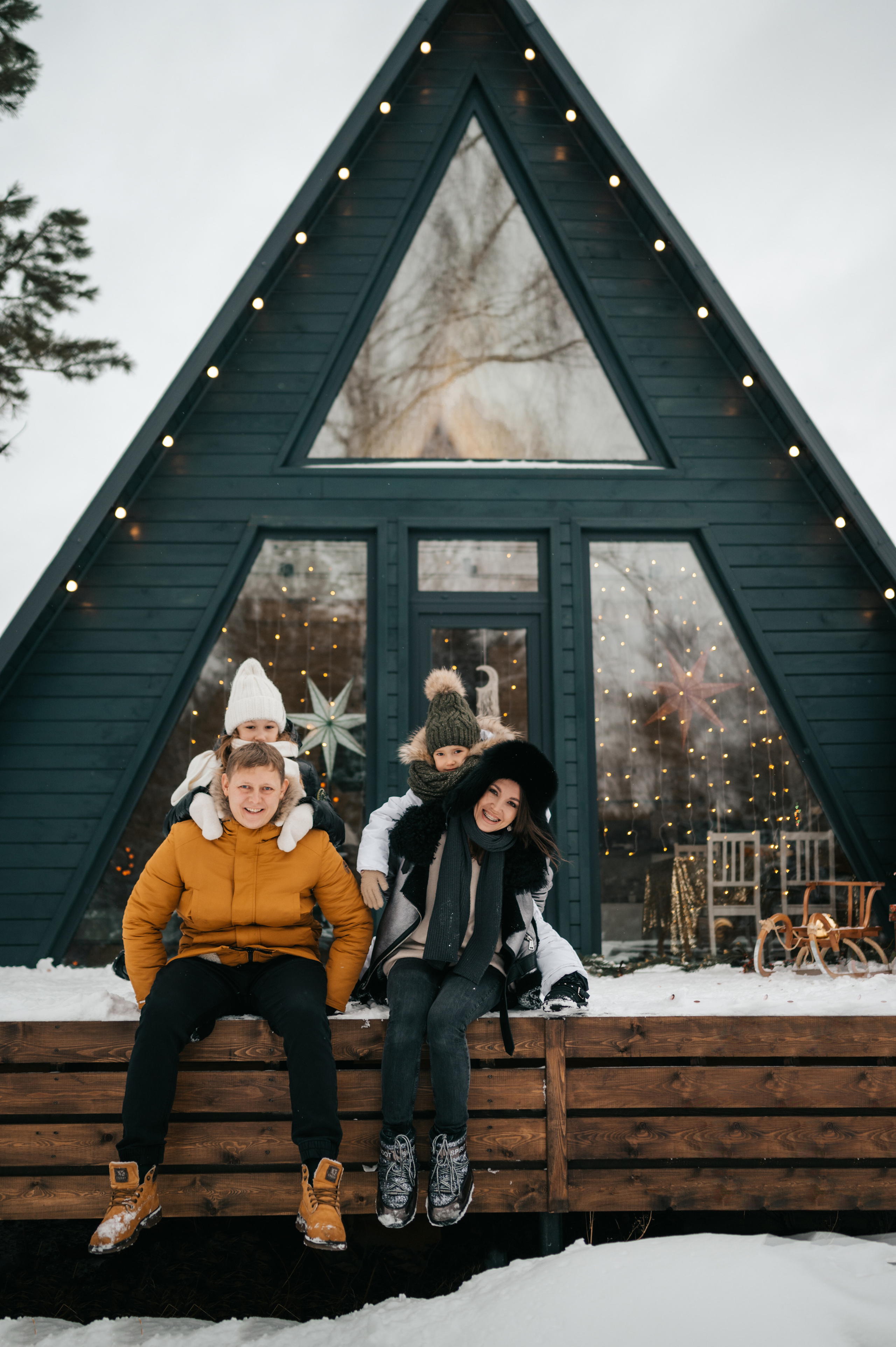 Новогодний фотодень в домике. Семейный Фотограф Новосибирск, Школьные фотосессии Новосибирск, школьный фотограф Новосибирск, выпускные альбомы