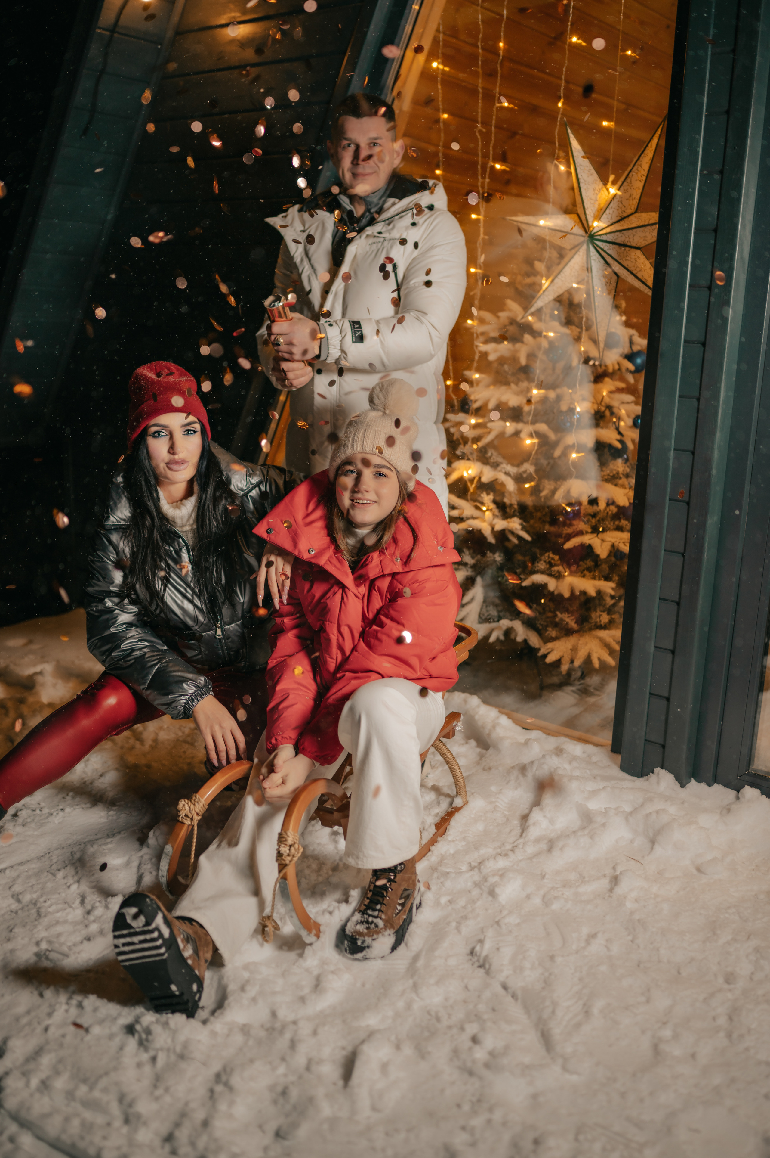 Новогодний фотодень в домике. Семейный Фотограф Новосибирск, Школьные фотосессии Новосибирск, школьный фотограф Новосибирск, выпускные альбомы