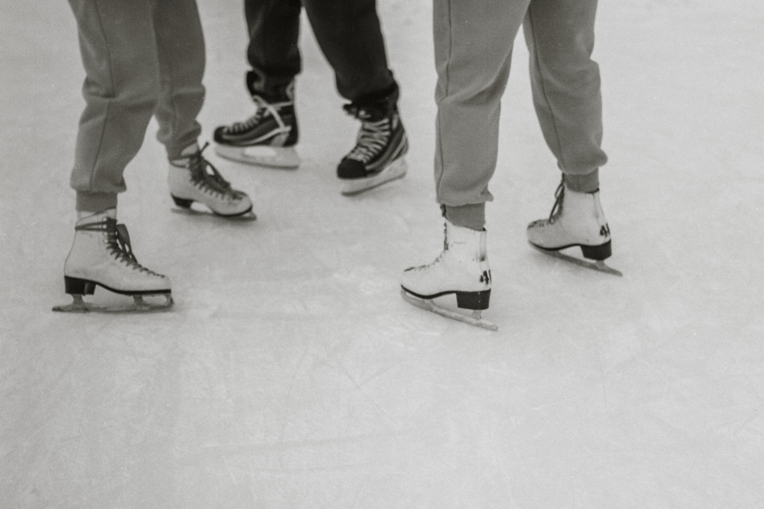 Каток. Семейный Фотограф Новосибирск, Школьные фотосессии Новосибирск, школьный фотограф Новосибирск, выпускные альбомы