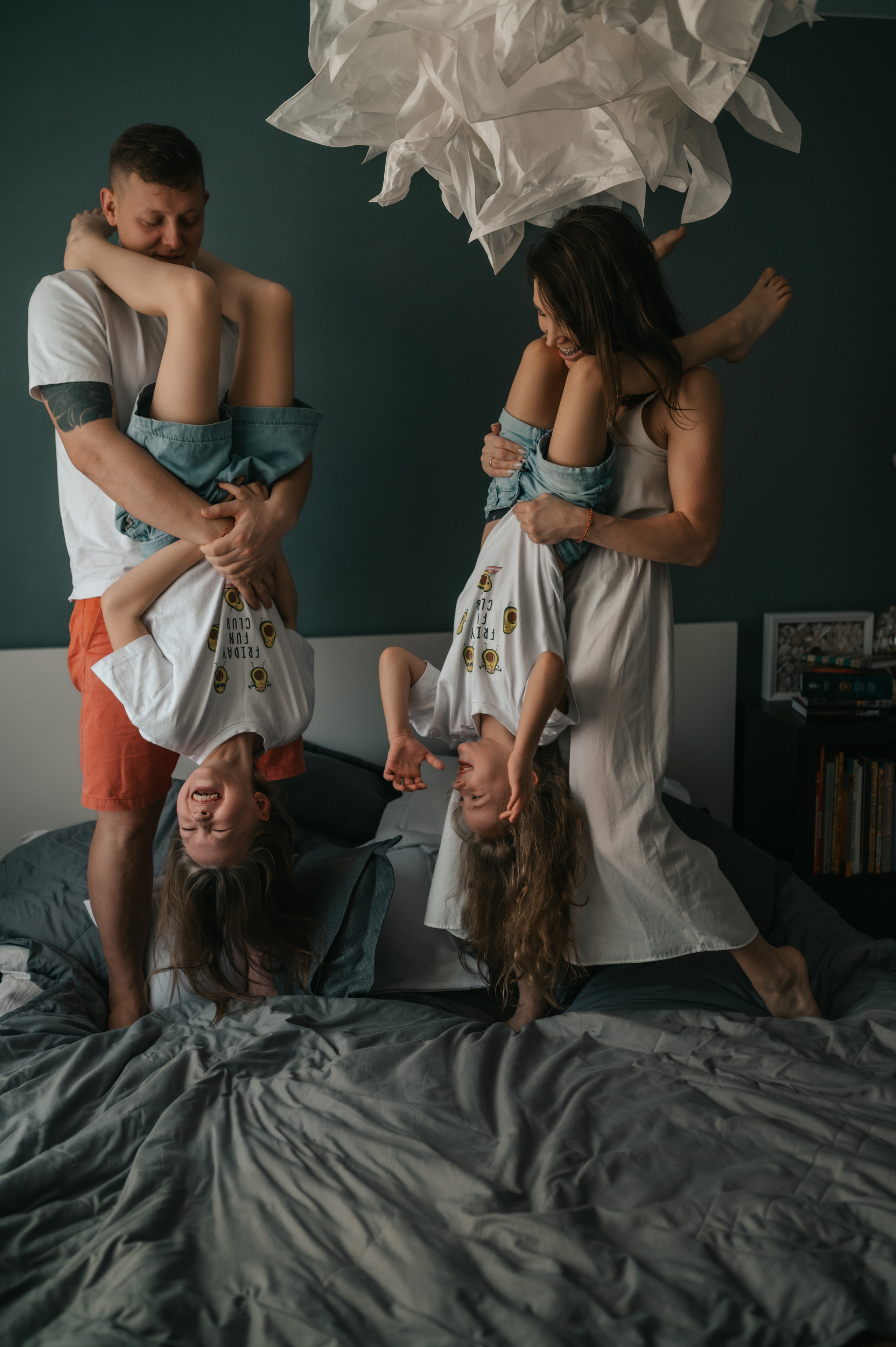 Игры перед Рождеством. Семейный Фотограф Новосибирск, Школьные фотосессии Новосибирск, школьный фотограф Новосибирск, выпускные альбомы