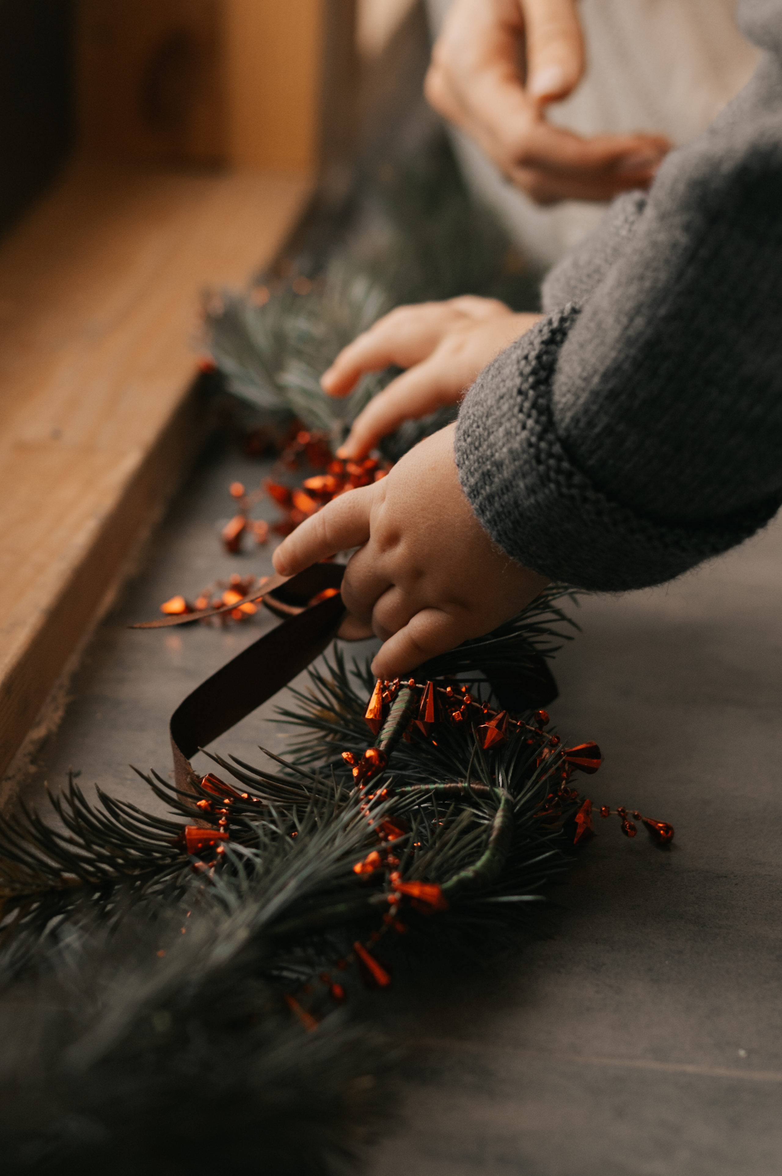 Новогодний фотодень в домике. Семейный Фотограф Новосибирск, Школьные фотосессии Новосибирск, школьный фотограф Новосибирск, выпускные альбомы