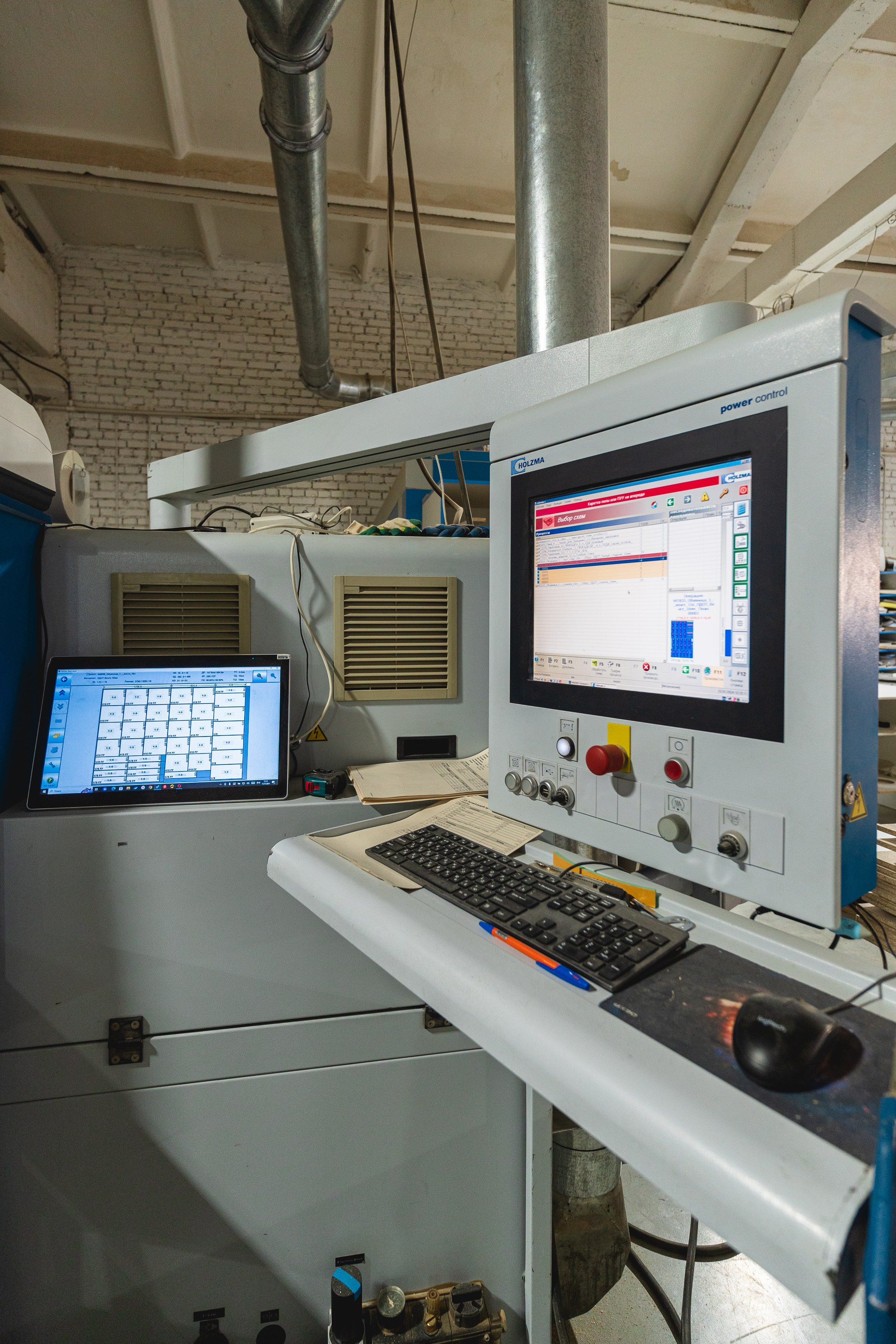 ВУД ТВОРЕЦ мебельная фабрика|ТВОРЕЦ студия мебели