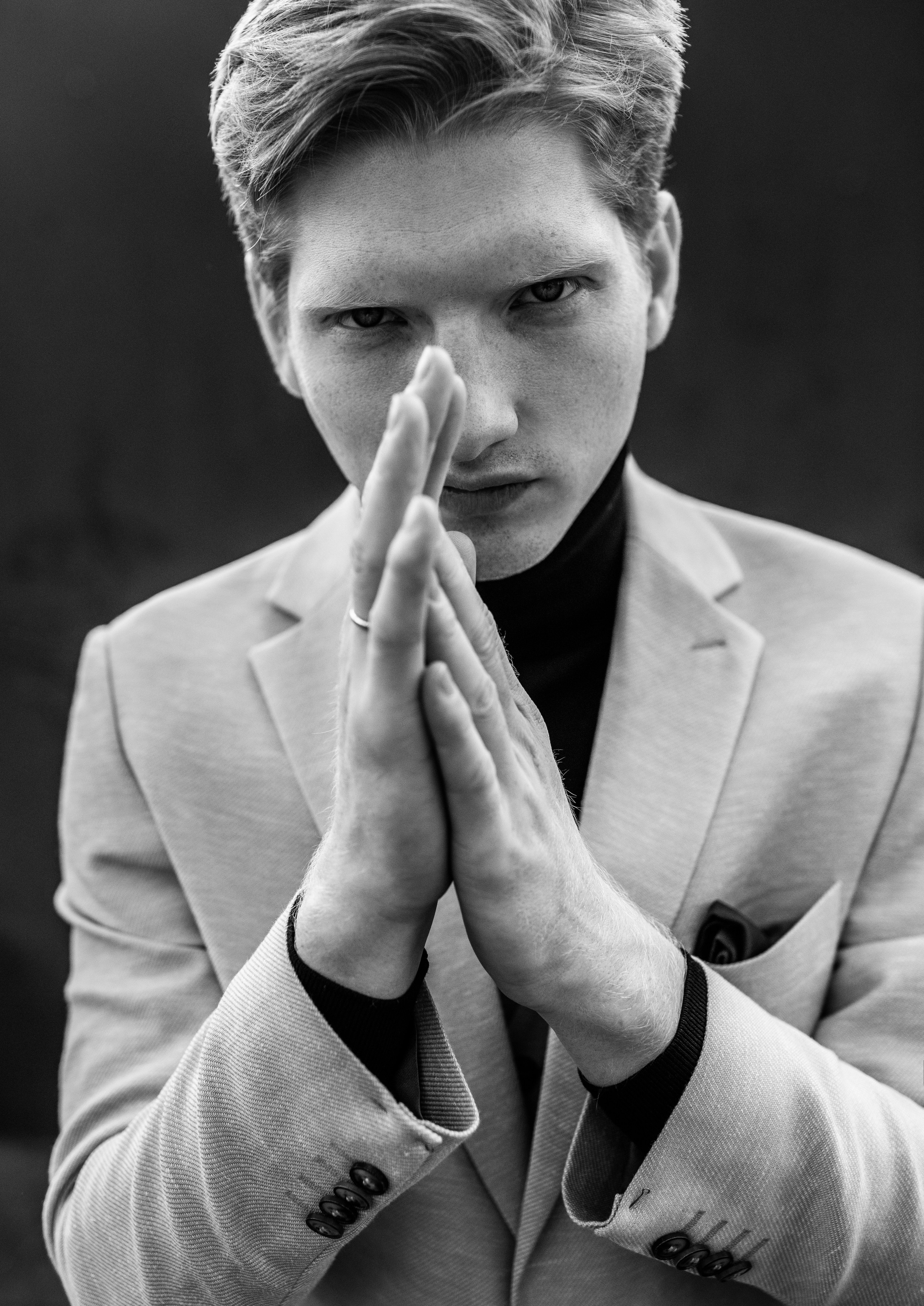 Мужские портреты. Портфолио фотографа Евгении Безрук. Мужской фотограф Евгения Безрук в Москве