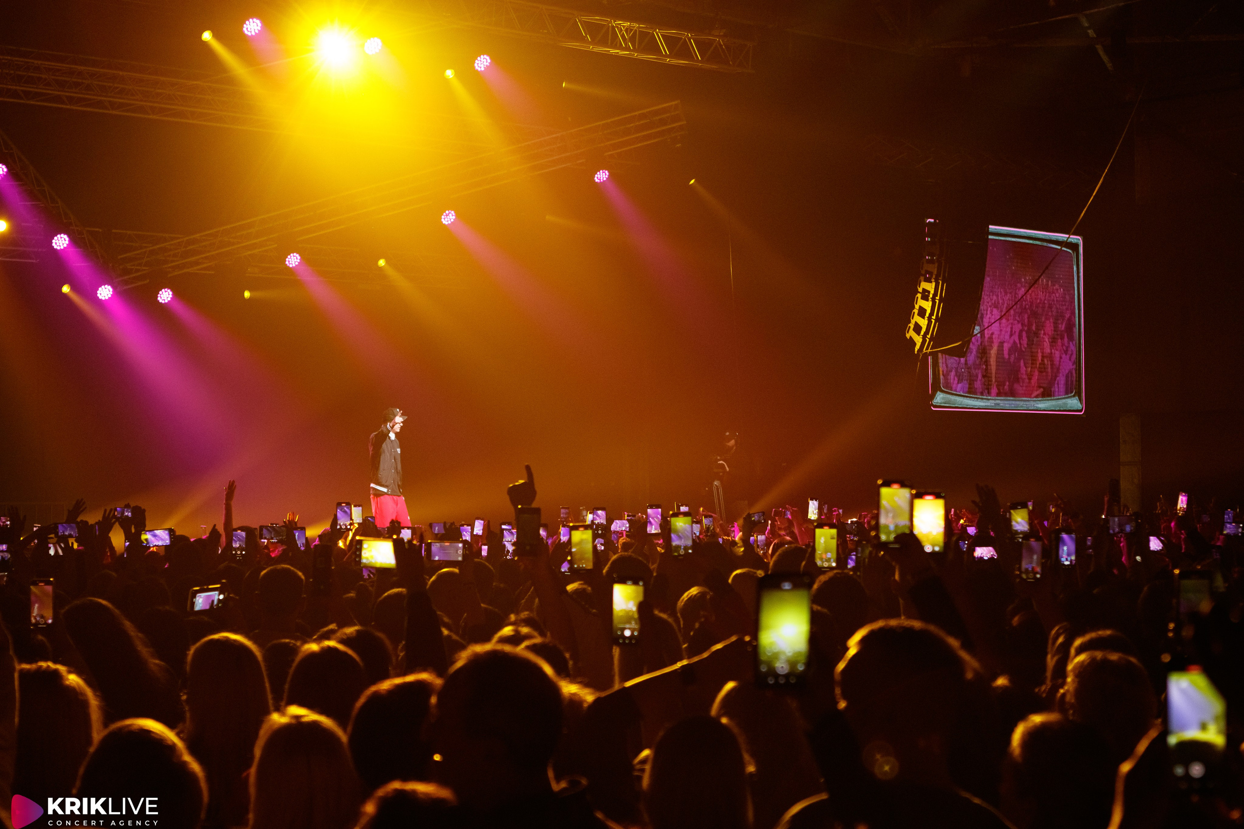 Дискач 90-х. Портретный и пейзажный фотограф Никита Павлов