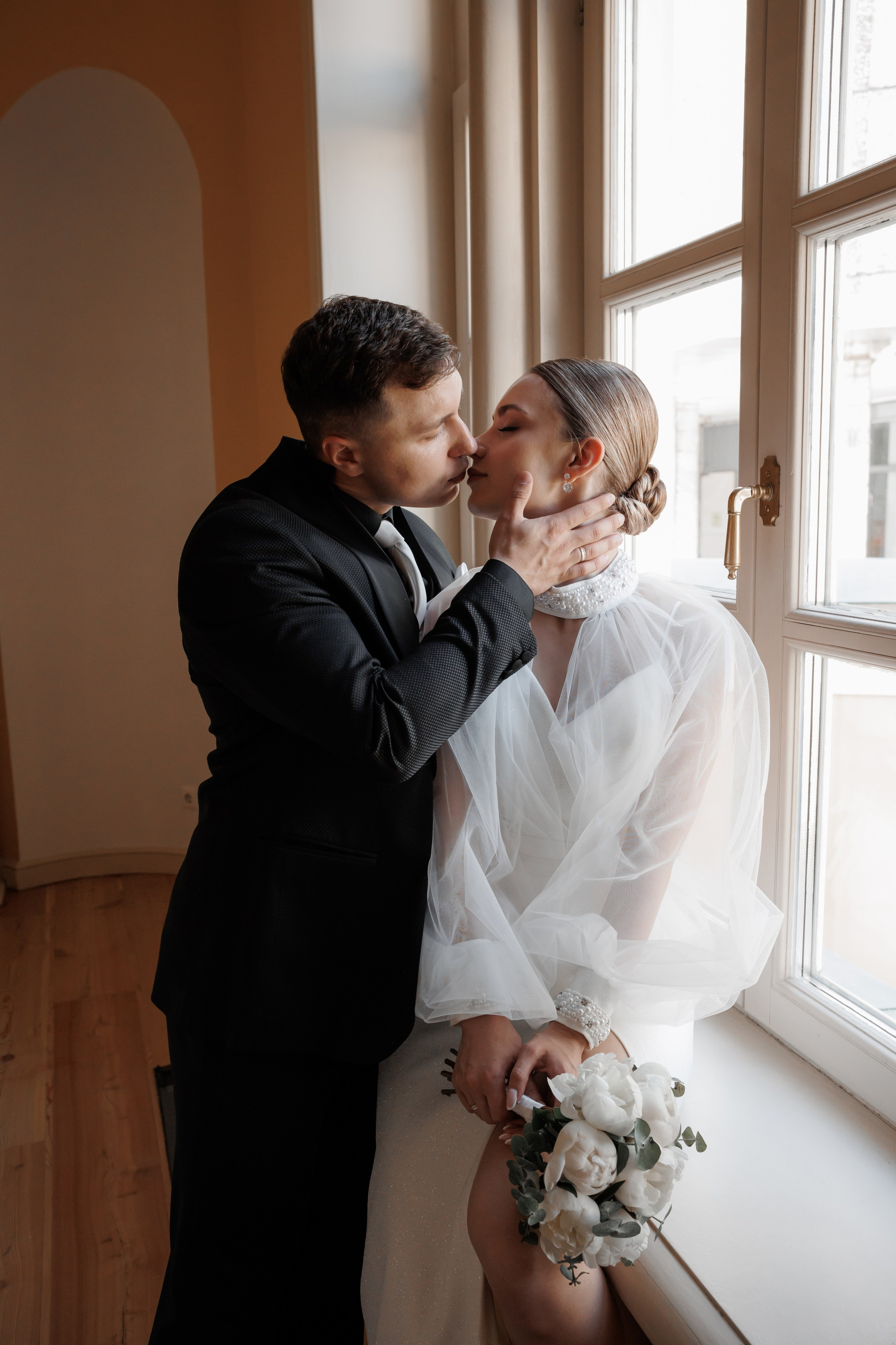 Анна и Сергей, Особняк Муравьевых-Апостолов, прогулка по ВДНХ, ресторан «Домик в саду». Свадебный и репортажный фотограф (Москва, Королев и другие)