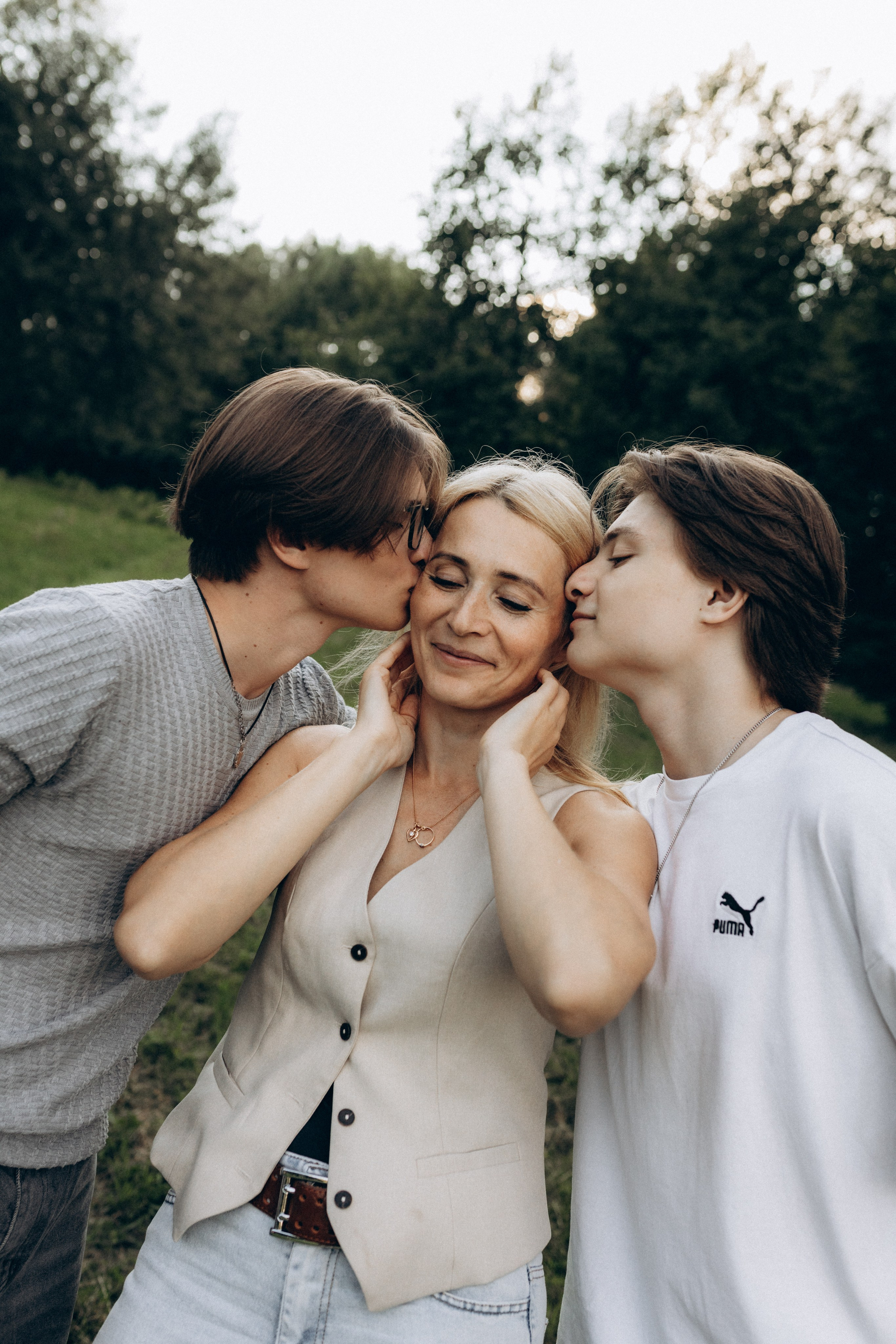 Наташа, Андрей, Эмиль, Стас, Ярослав и Арчи. Фотограф НОГИНСК, Москва, Анастасия Белая