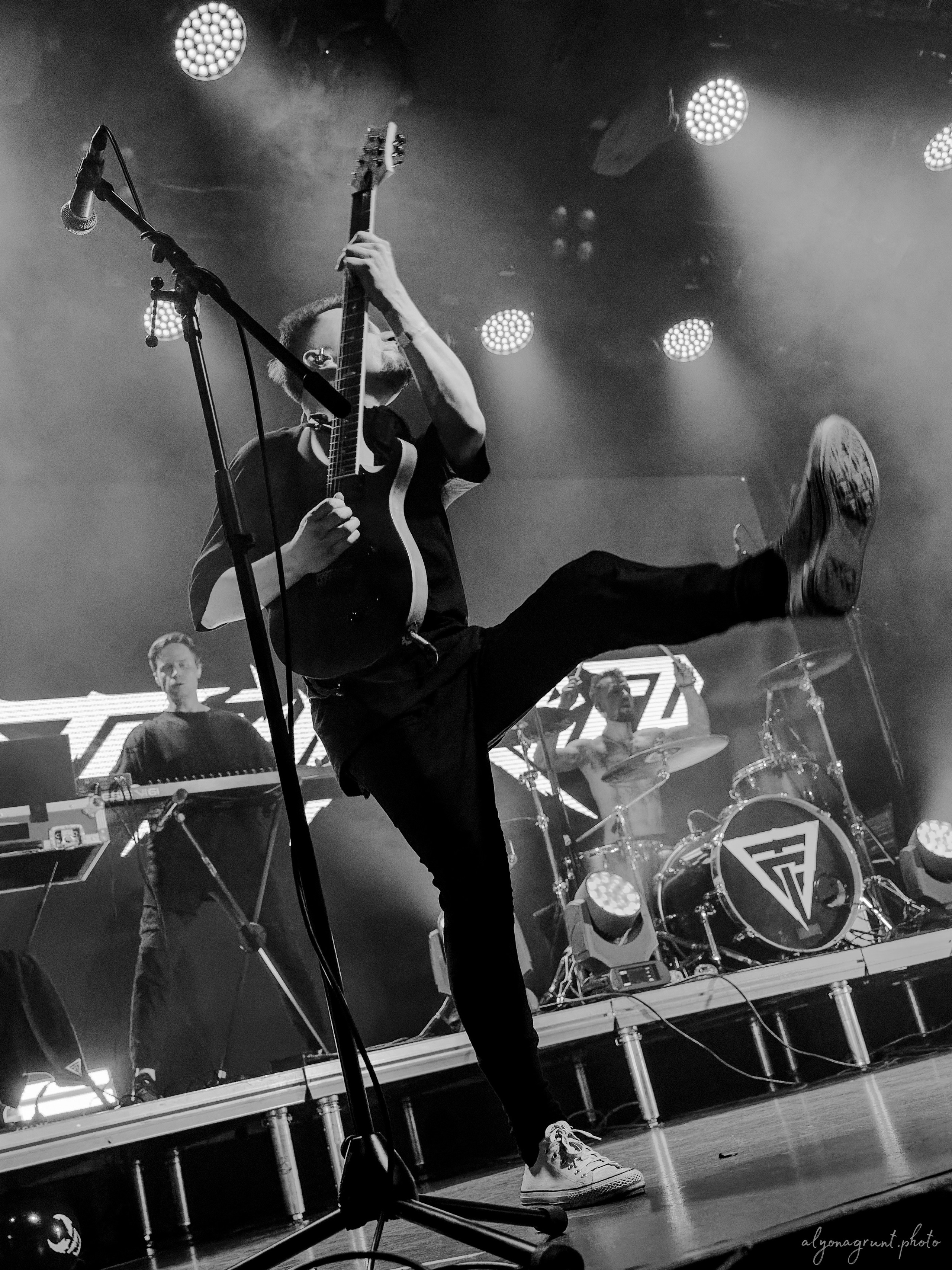 Таймсквер, фоторепортаж, СПБ, Космонавт, 14.11.2025. Алена Адрианова: фотограф в Санкт-Петербурге