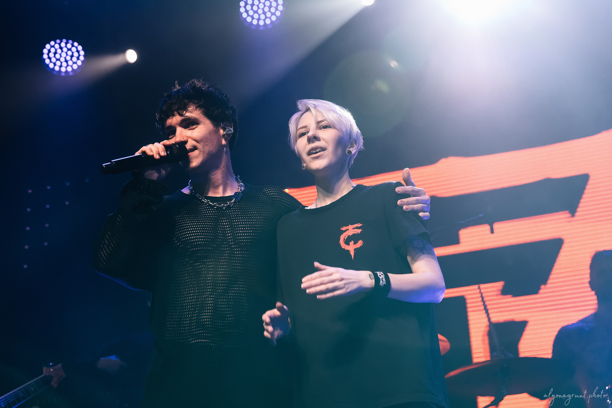 Таймсквер, фоторепортаж, СПБ, Космонавт, 14.11.2025. Алена Адрианова: фотограф в Санкт-Петербурге