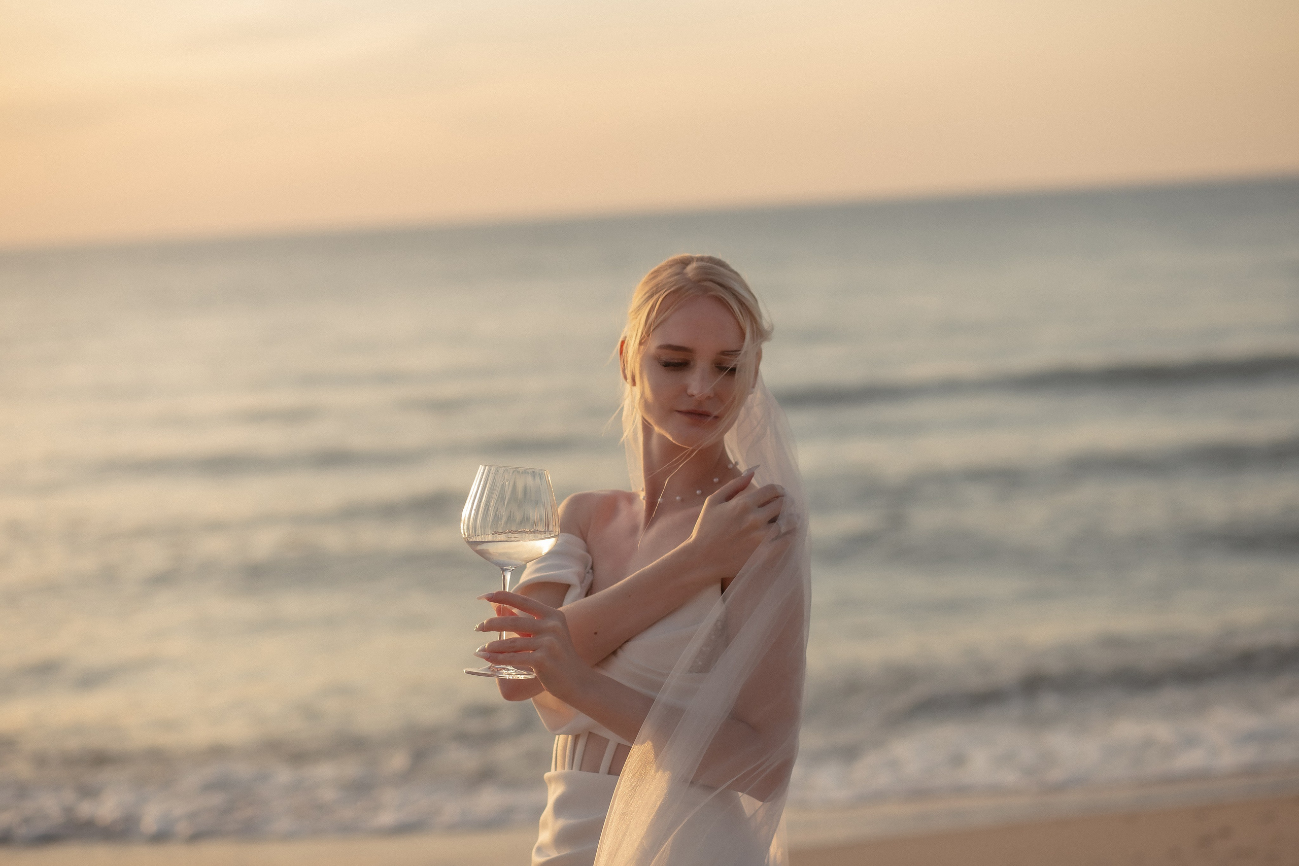 Александра и Влад. На закате. Фотограф в Калининграде Решетникова Алина