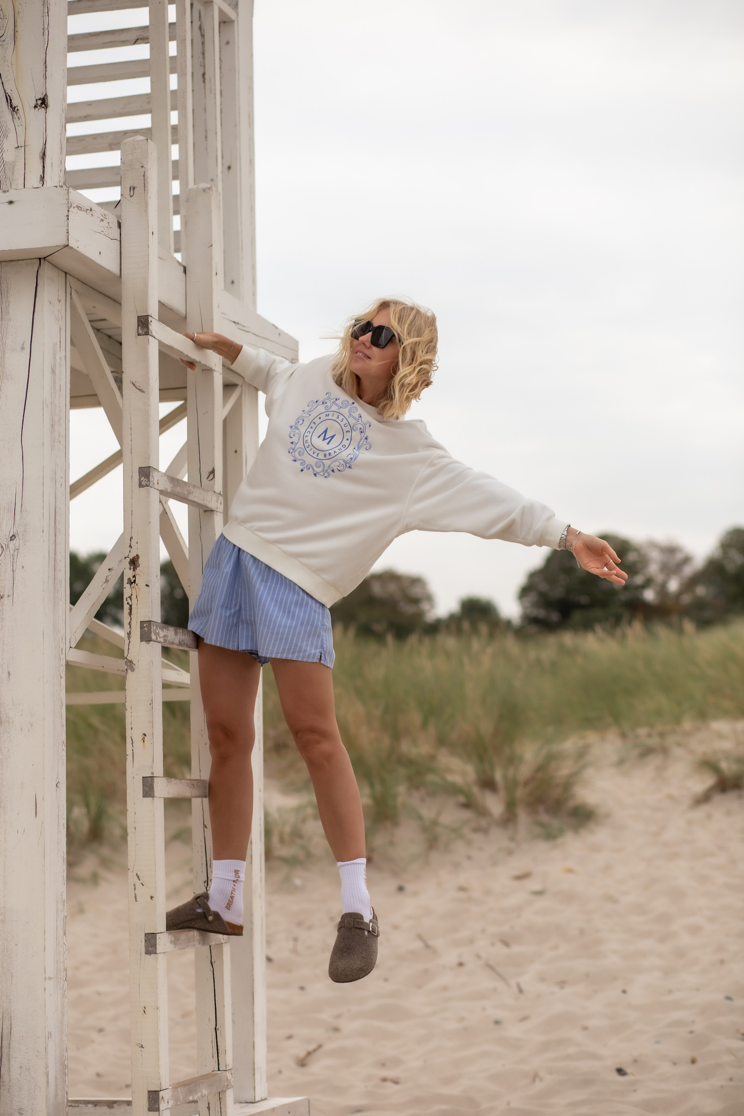 Вера в Янтарном. Перед дождем. Фотограф в Калининграде Решетникова Алина