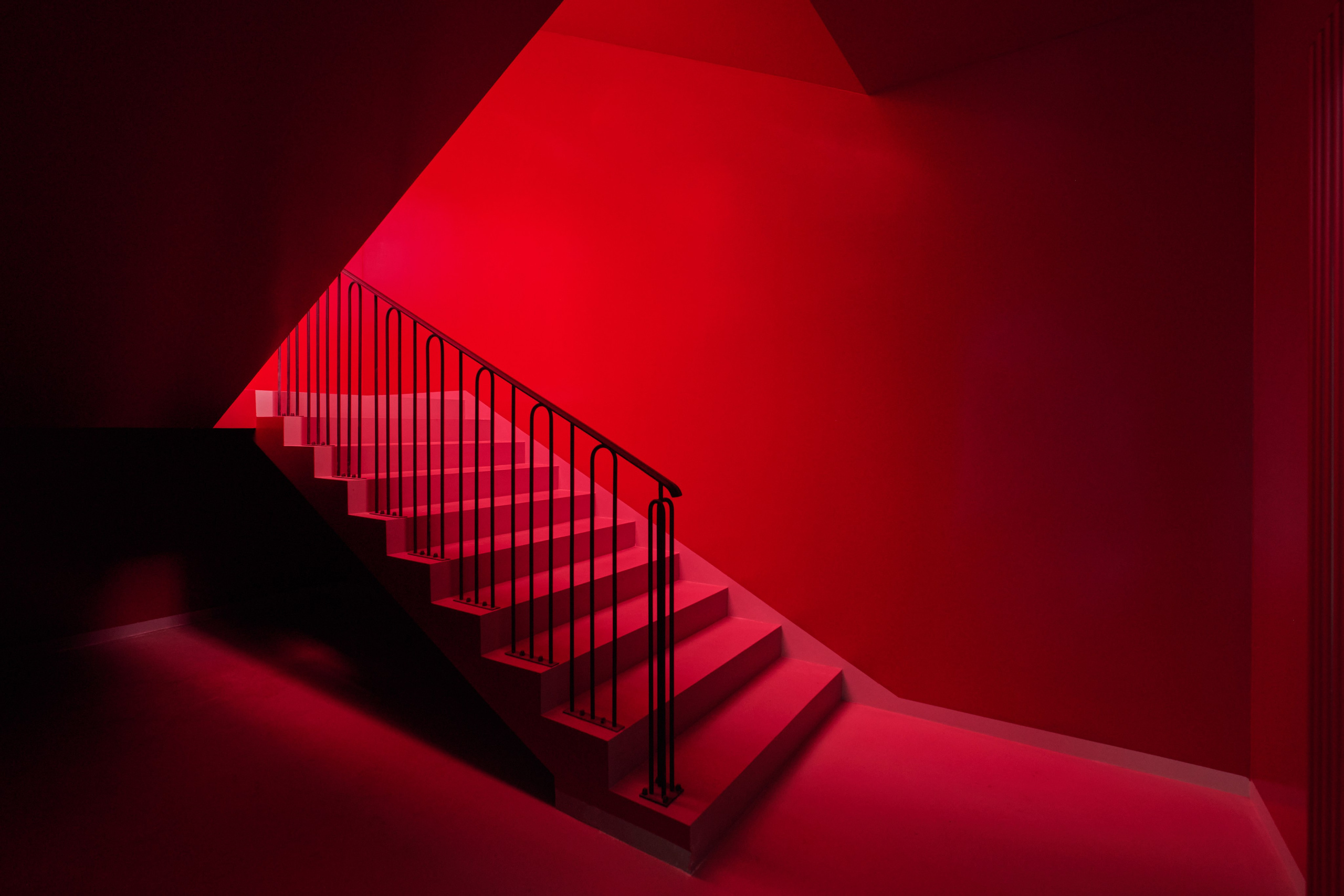 Дом с Атлантами. Фотограф для дизайнеров, застройщиков и бизнеса — интерьеры и архитектура — Свободный Роман в Москве и по России