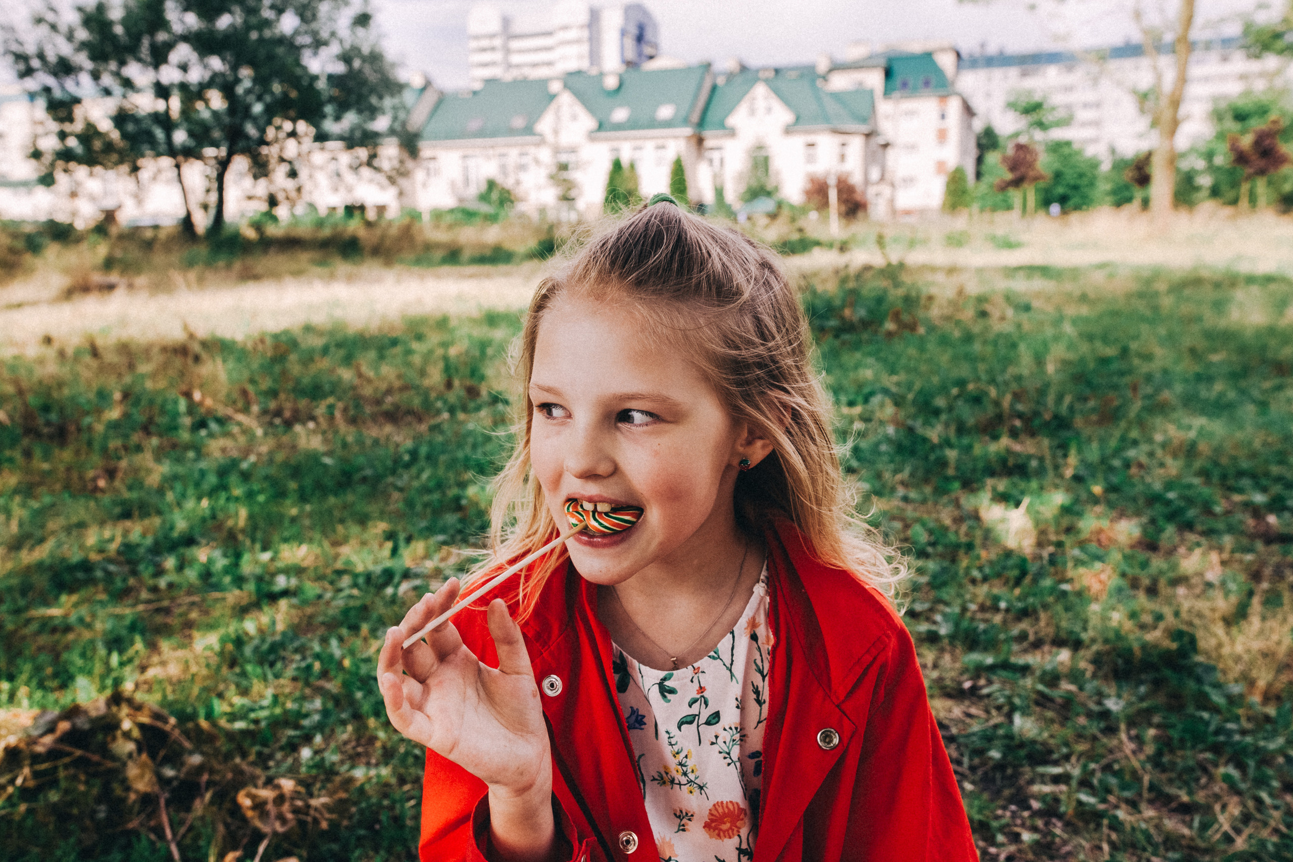 Семейный фотограф, фотограф родов, репортажей фотограф в Санкт-Петербу