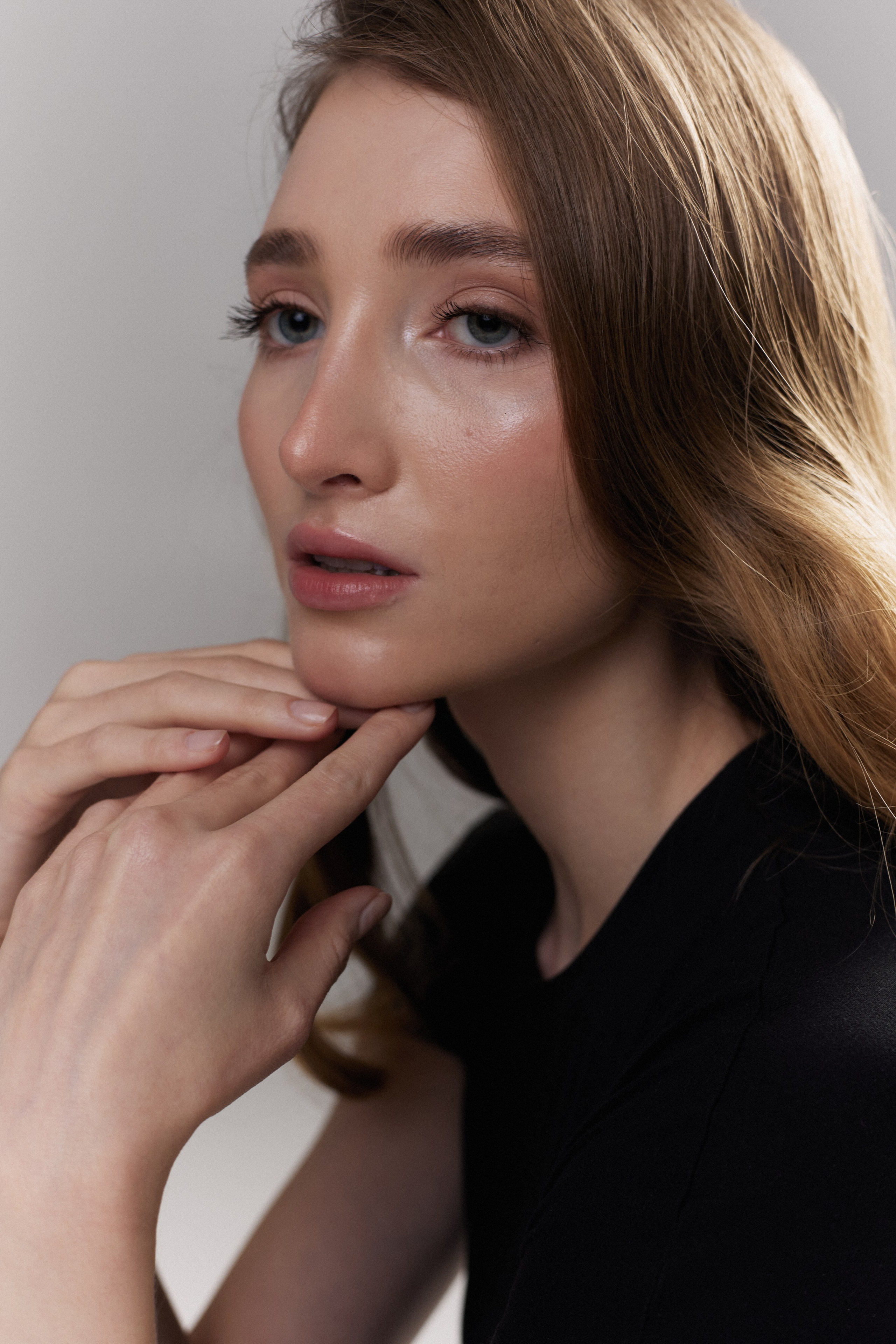 Anna. Влада Зюзина — adalwzet posmotri — коммерческий фотограф в Москве — портретный фотограф, фотограф для брендов