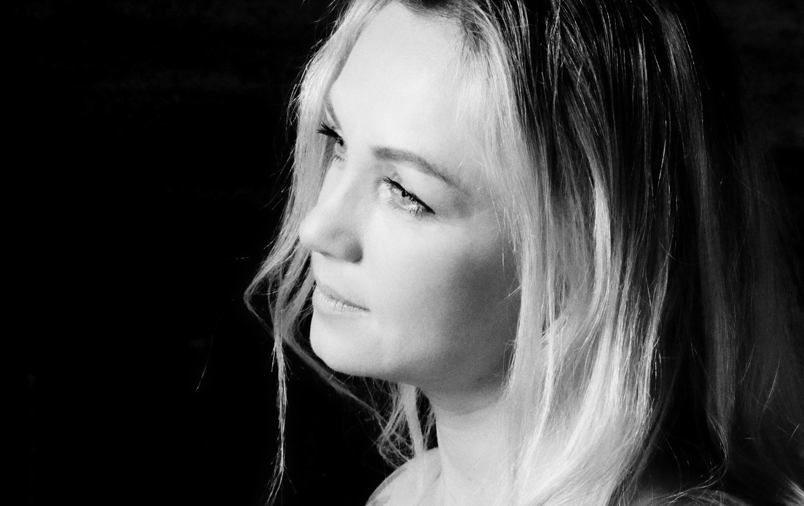 Черно-белое. Женский фотограф Владивосток