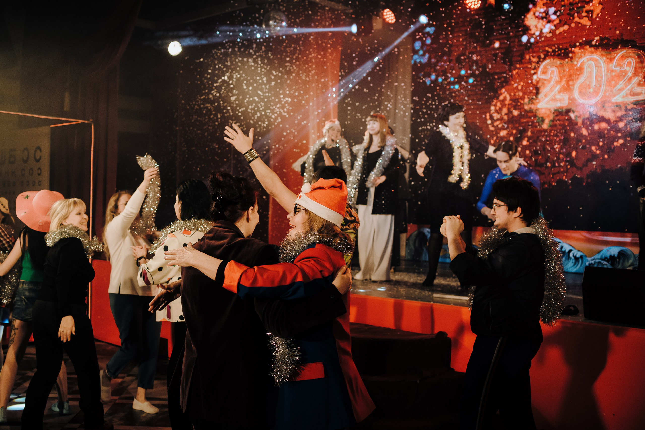 СПЕКТАКЛЬ «ВОЛШЕБНЫЕ ОЧКИ» ОПТИК-ЦЕНТР. Репортажный фотограф Зуев Роман г. Челябинск