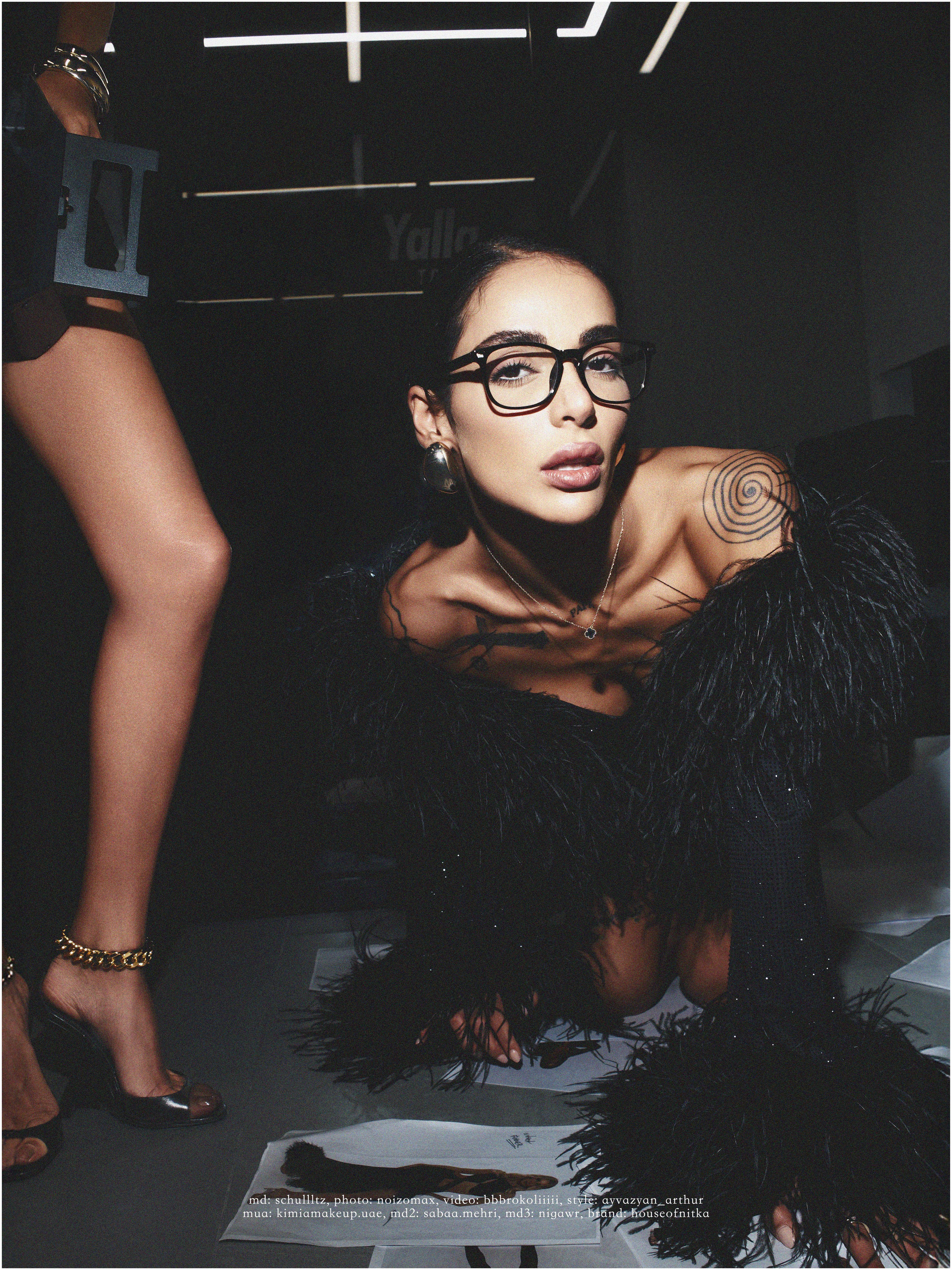 Фотограф Москва. NOIZOMAX Художественный фотограф в Дубай