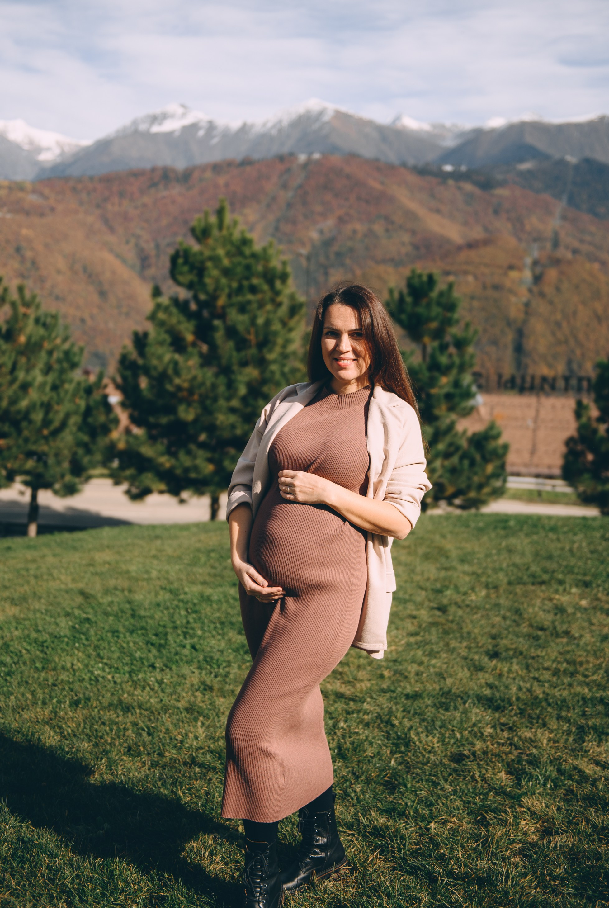 Беременность в горах. Свадебный и семейный фотограф София Невская
