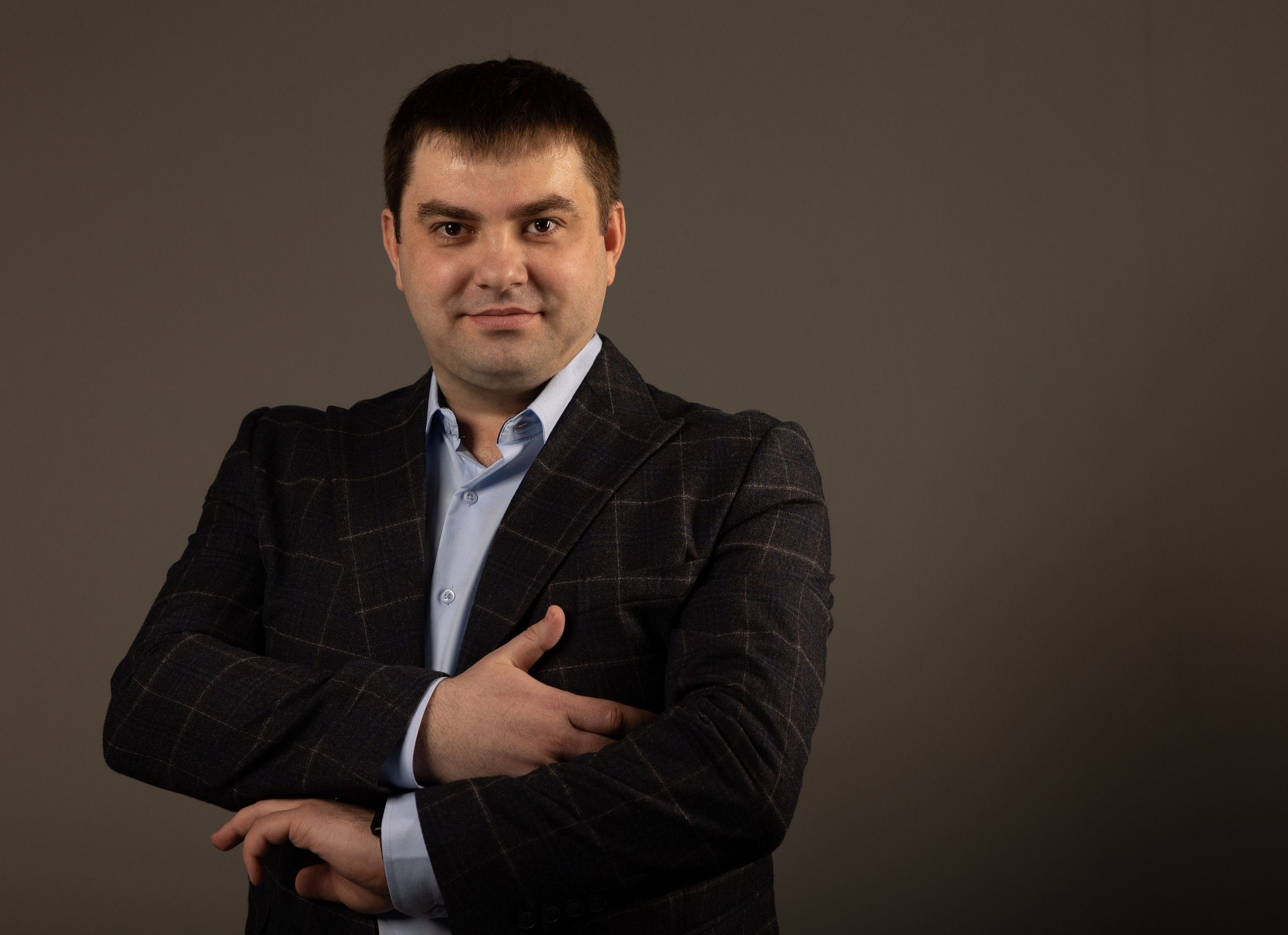 Мужской портрет в Воронеже, Москве