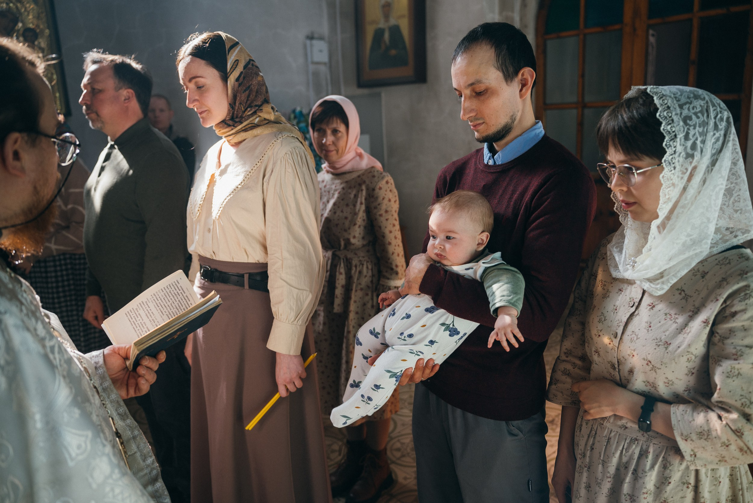 Фотосъемка таинства крещения млд. Захарии. Семейный фотограф на крещение, венчание в Иваново Галина Скурихина