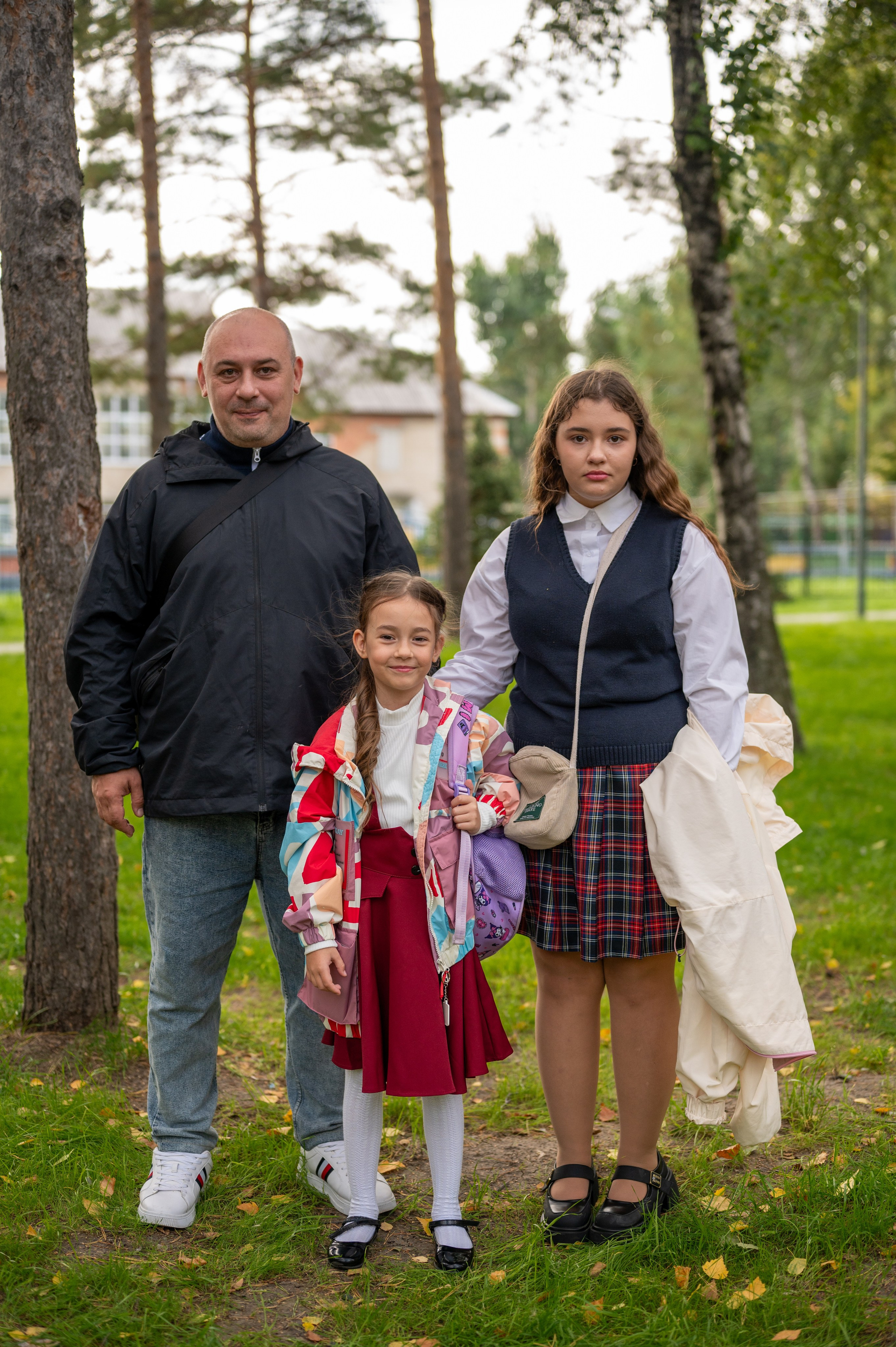 1 сентября 16 гимназия 2 класс (линейка + в классе+ на улице). Фотограф новорожденных, семейный детский в Тюмени Татьяна Морозова