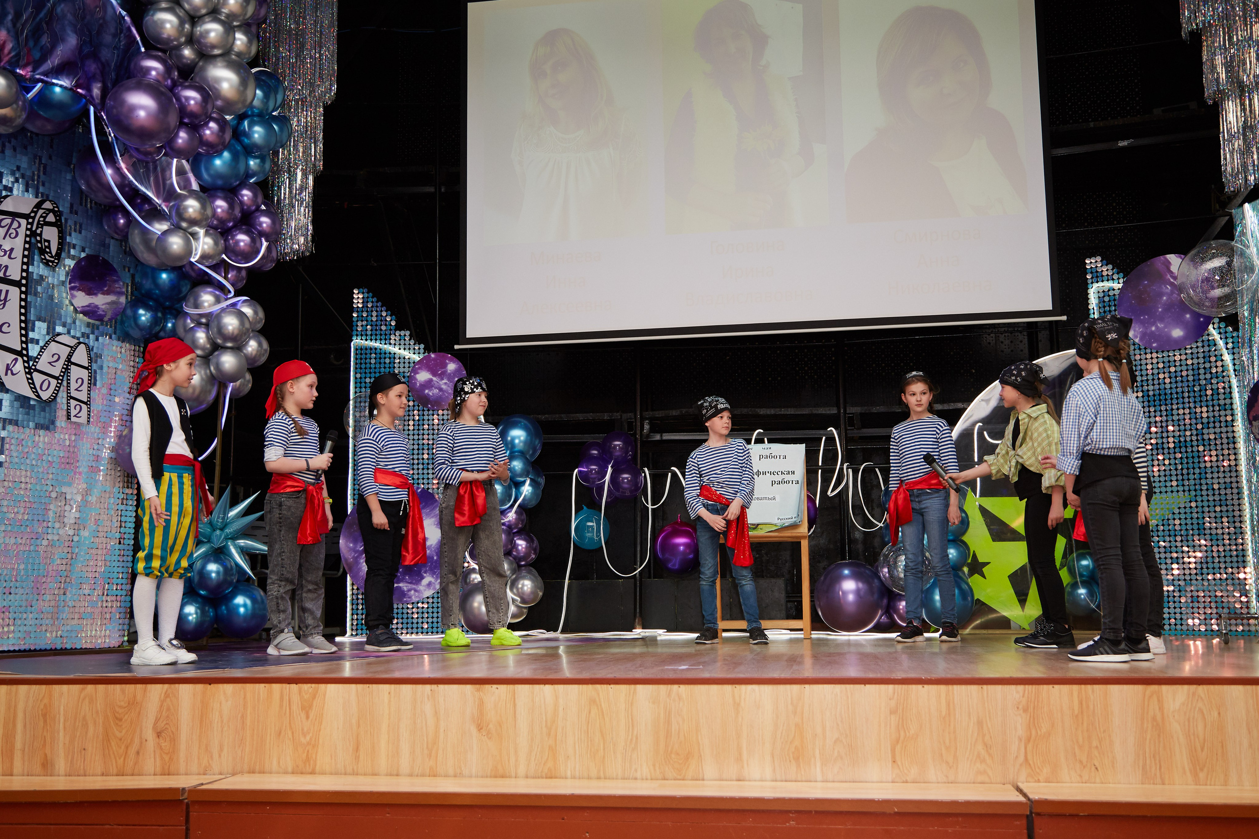 Последний звонок. Фотограф Савченко Люба. Москва