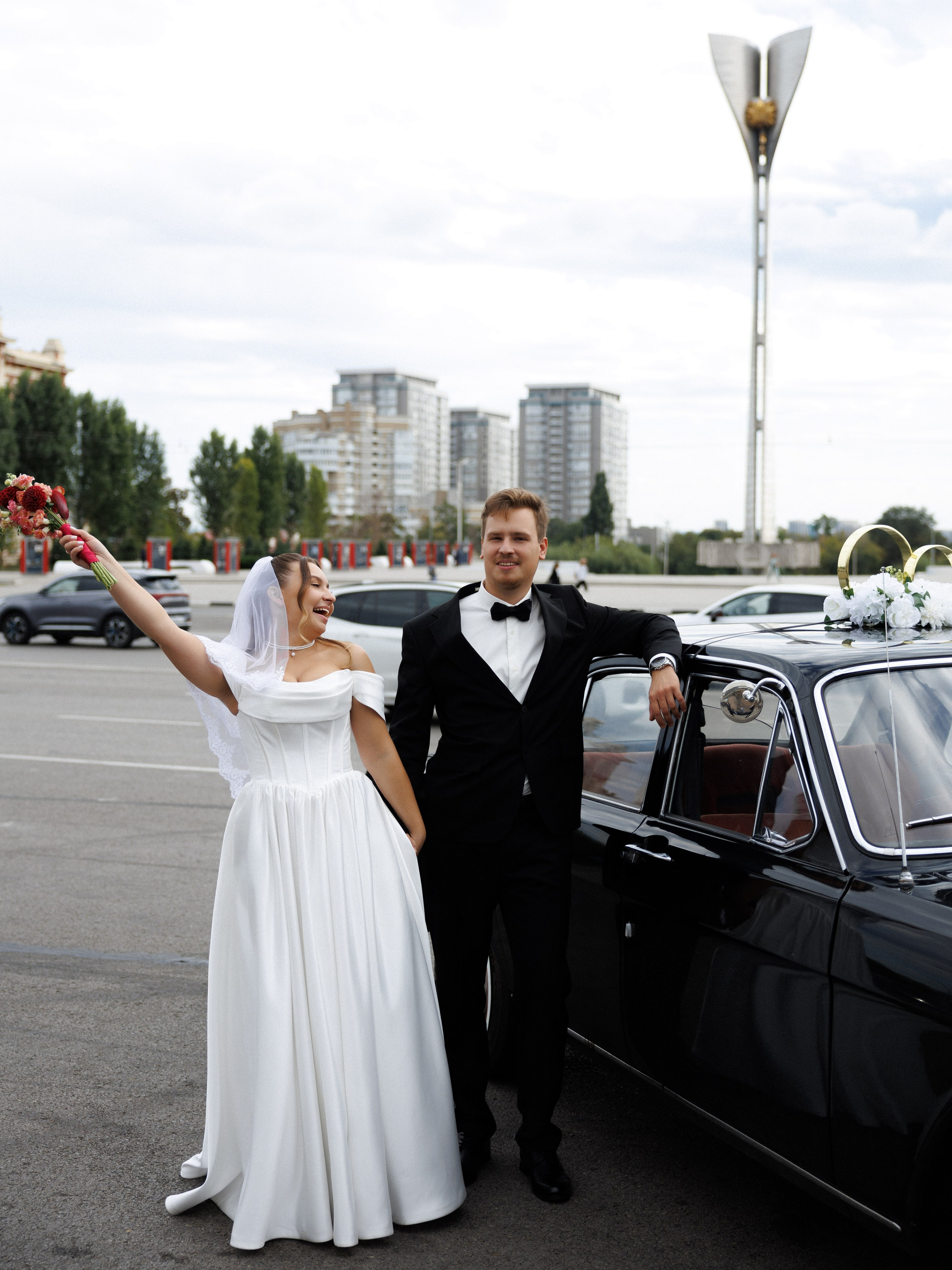 Прогулка на ретро автомобиле. Фотограф Светлана