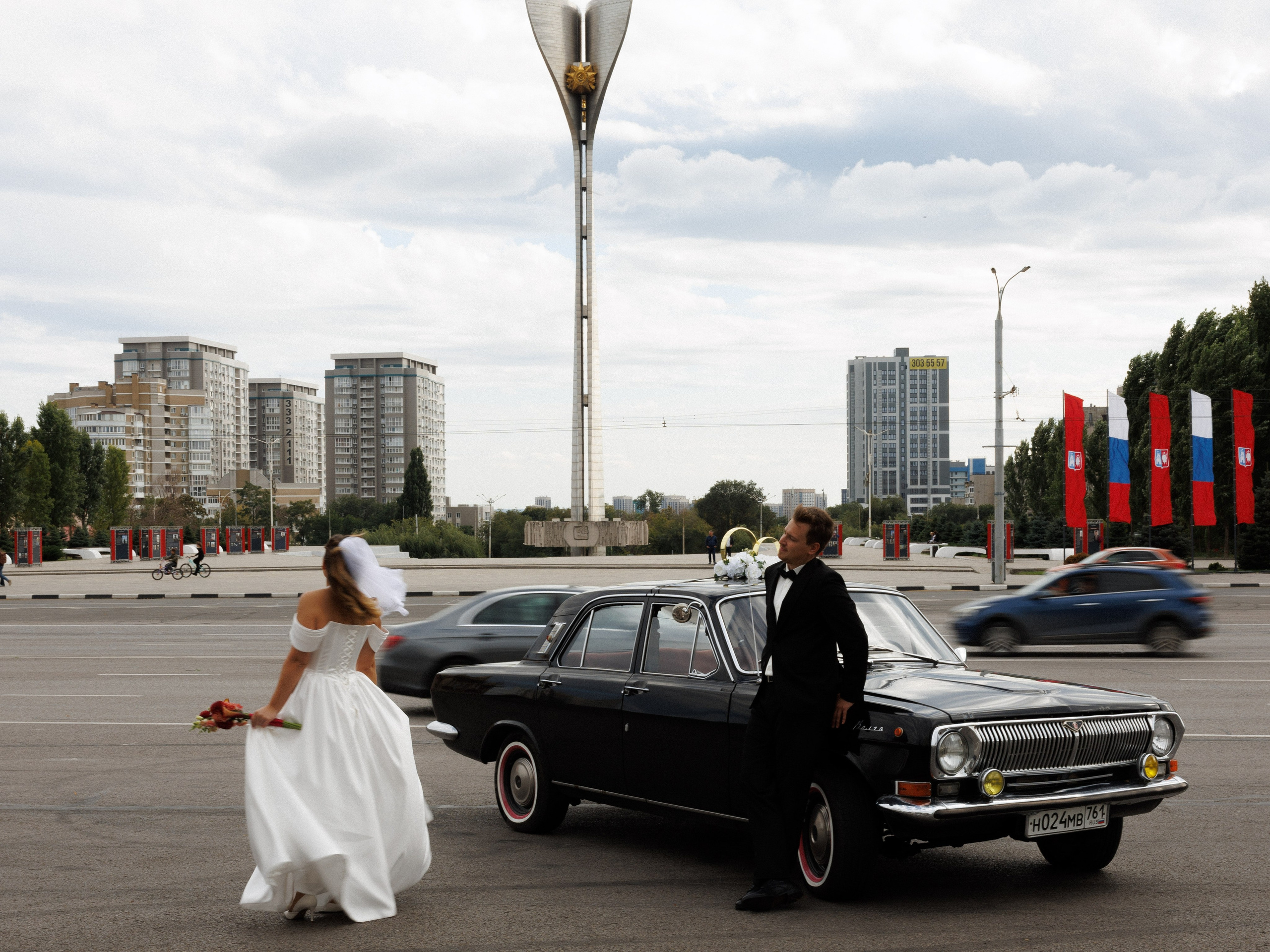 Прогулка на ретро автомобиле. Фотограф Светлана