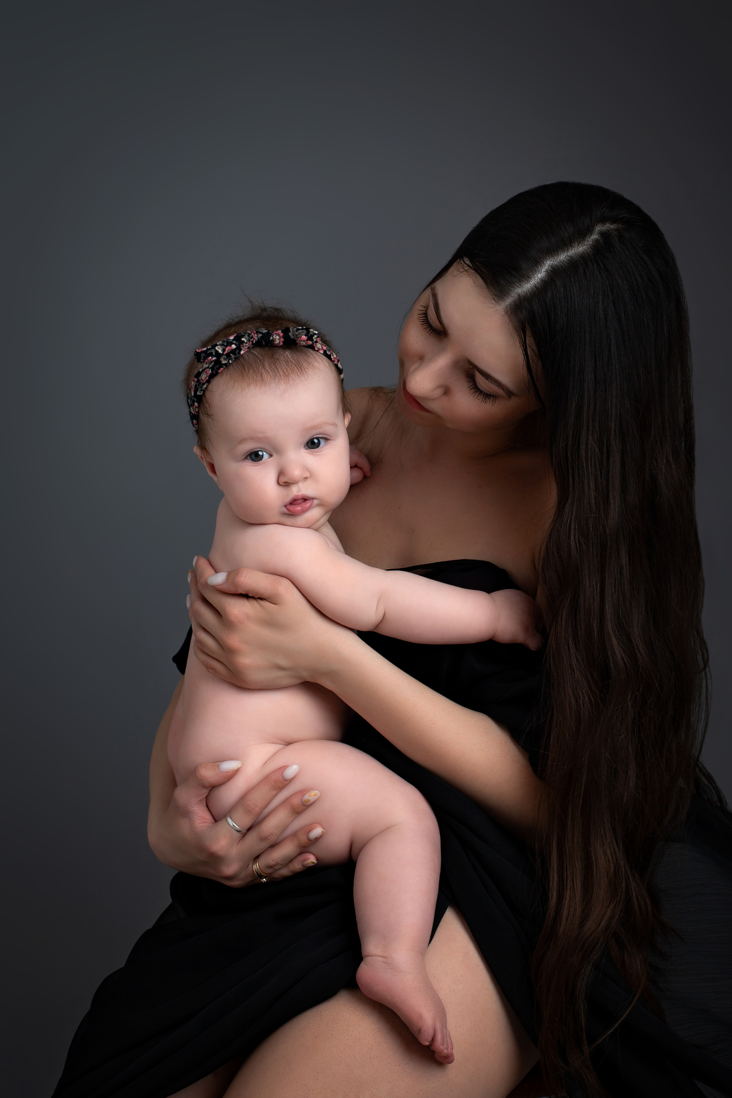 Мама и малыш. Фотограф новорожденных в Рязани  Юлия Блу