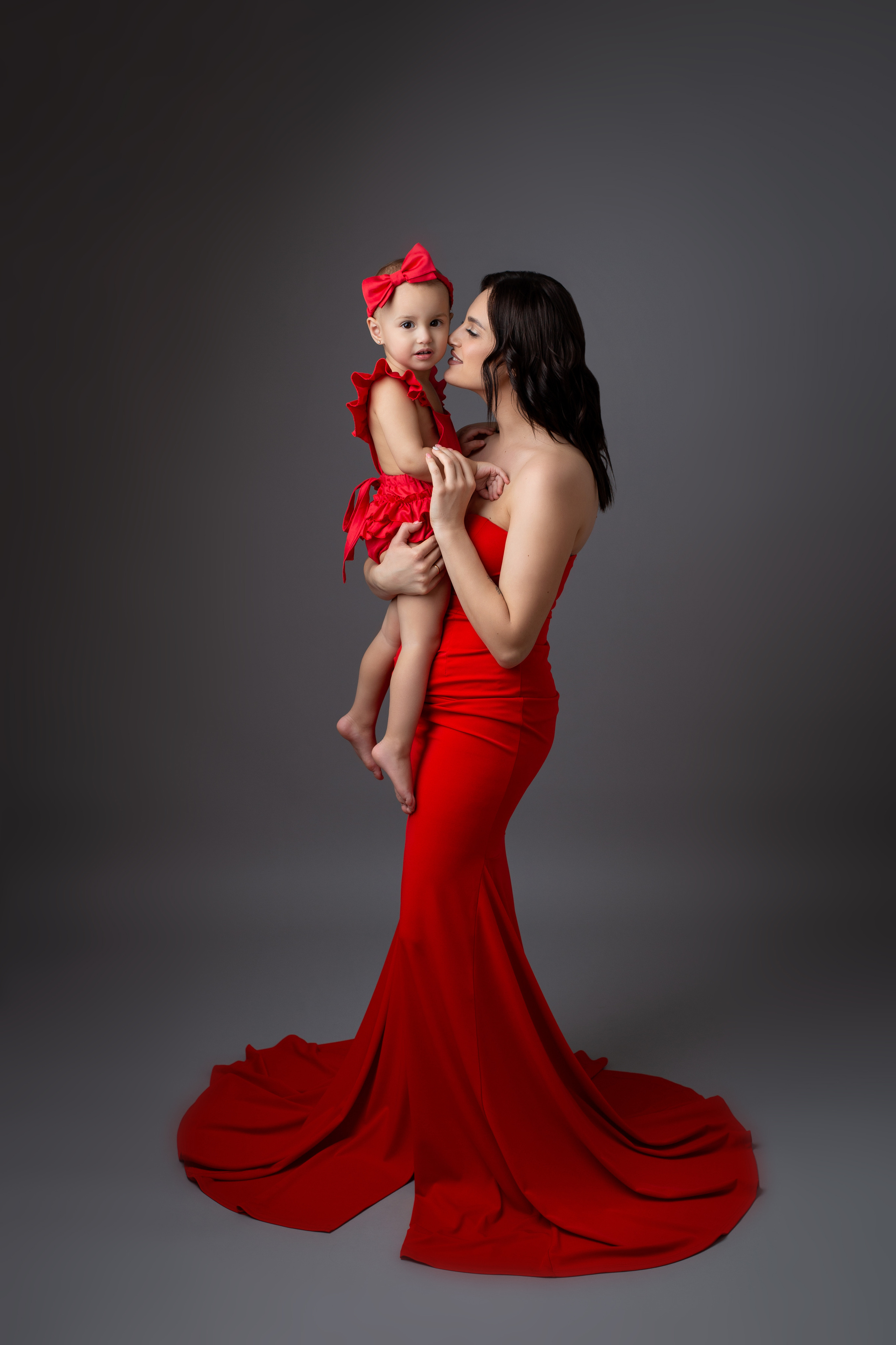 Мама и малыш. Фотограф новорожденных в Рязани  Юлия Блу