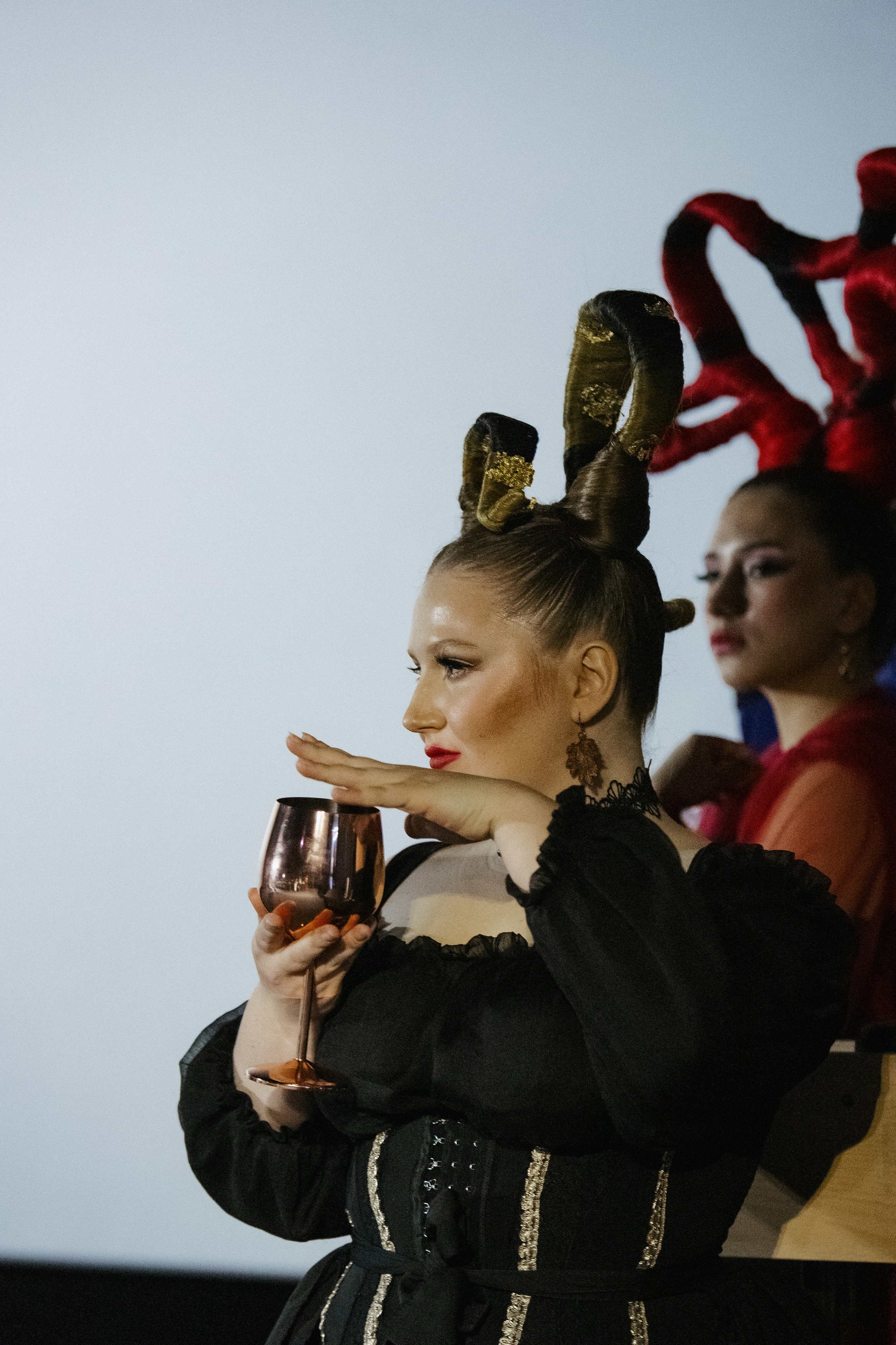 ФЭШН КОНФА. СВОИ. ФОТООТЧЕТЫ-СОБЫТИЯ-МЕСТА