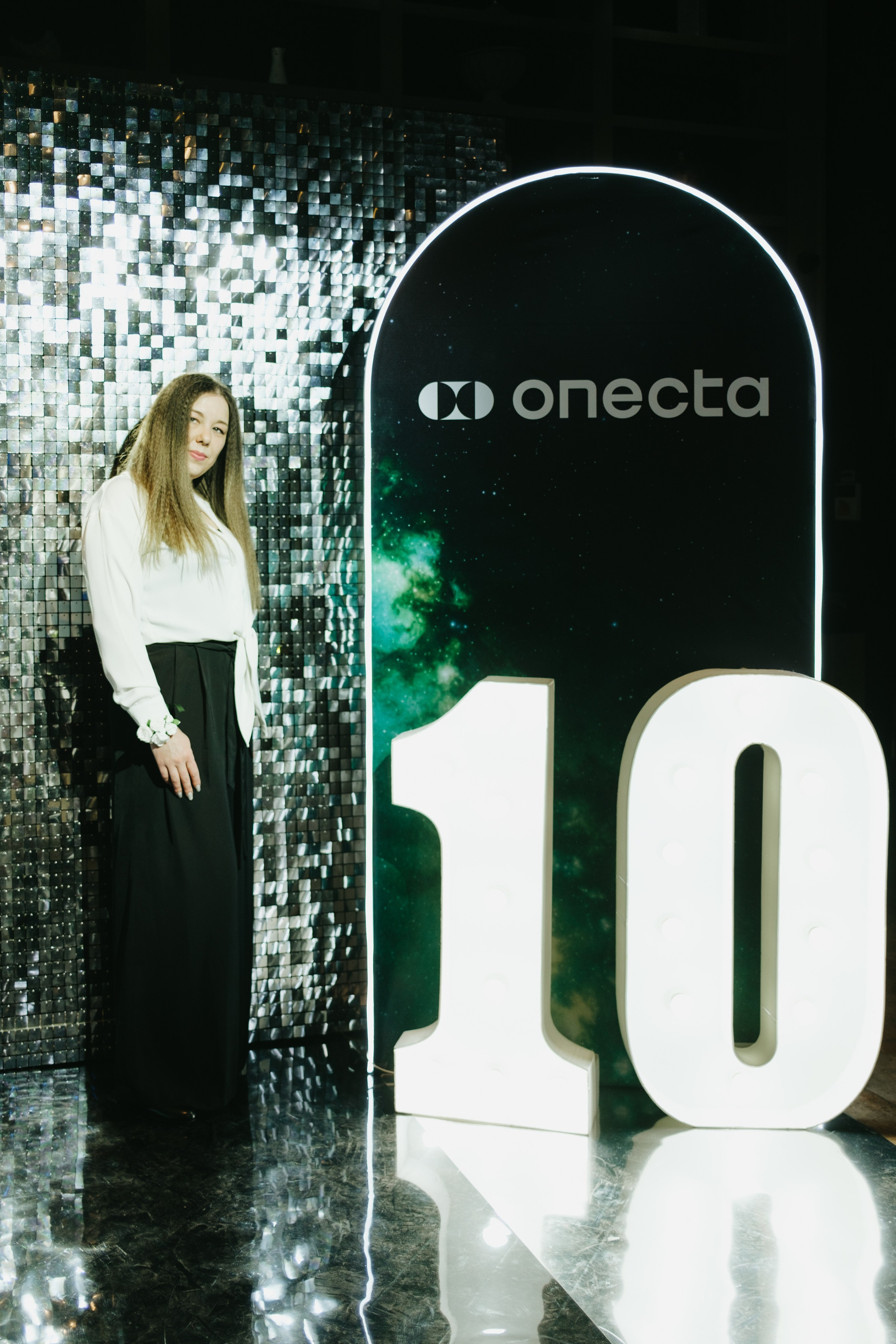 Корпоратив в Сириусу (Адлер) 10 лет компании. Свадебный фотограф Денис Ожигин в Краснодаре и крае. Эмоциональная и стильная съемка вашего дня