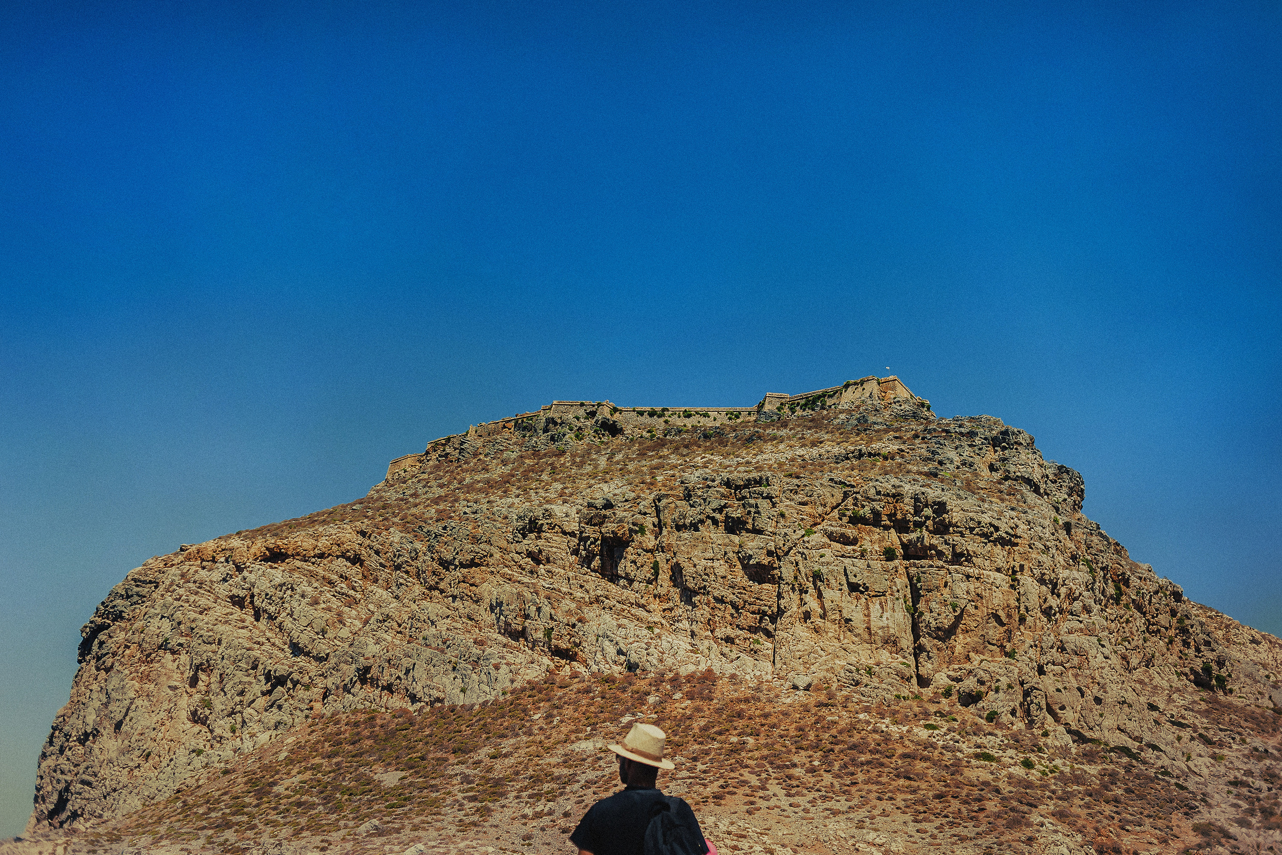 Серия фотографий «утраченная Эллада» (2015). Документальный фотограф Илья Тихановский