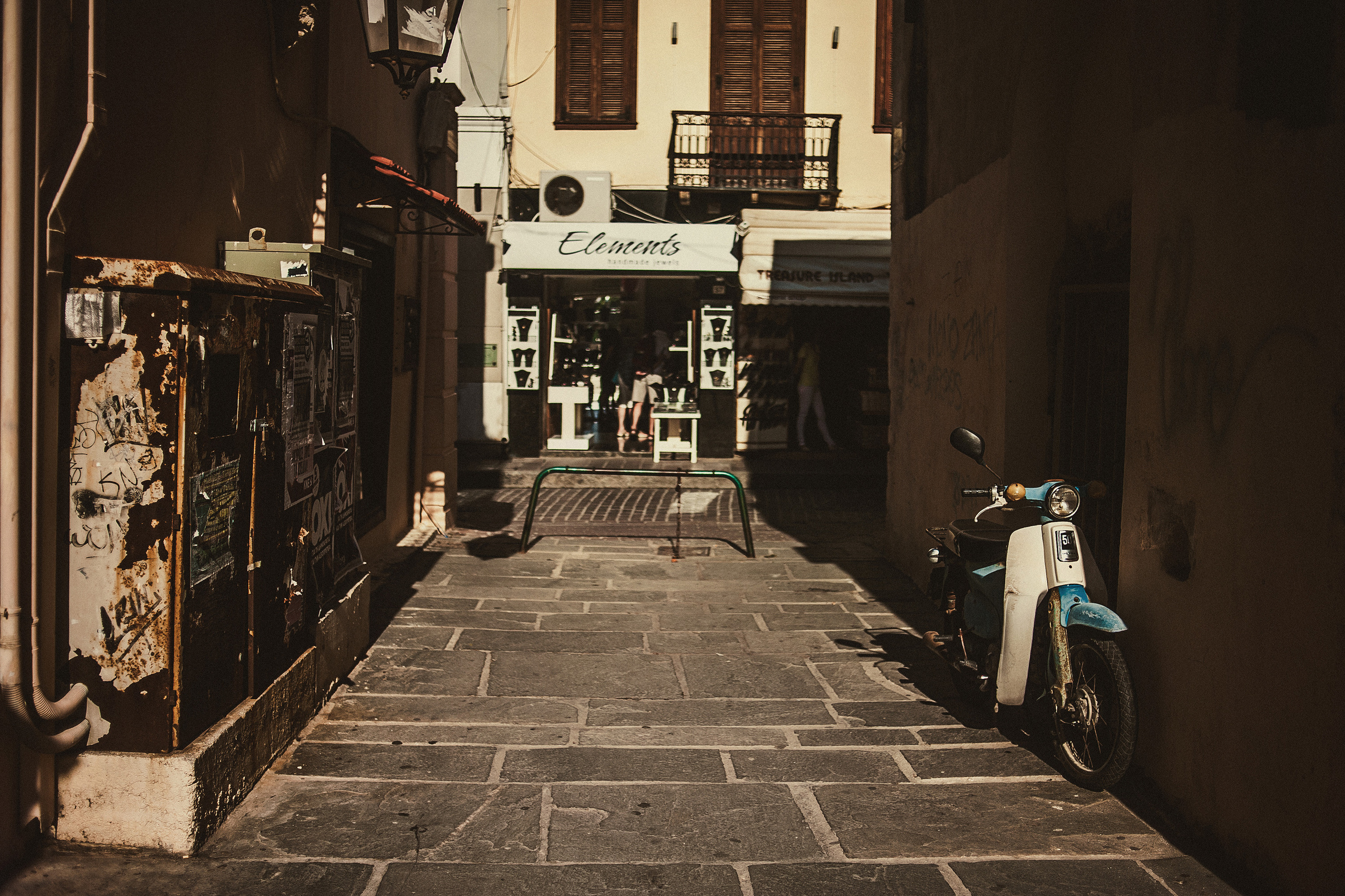 Серия фотографий «утраченная Эллада» (2015). Документальный фотограф Илья Тихановский