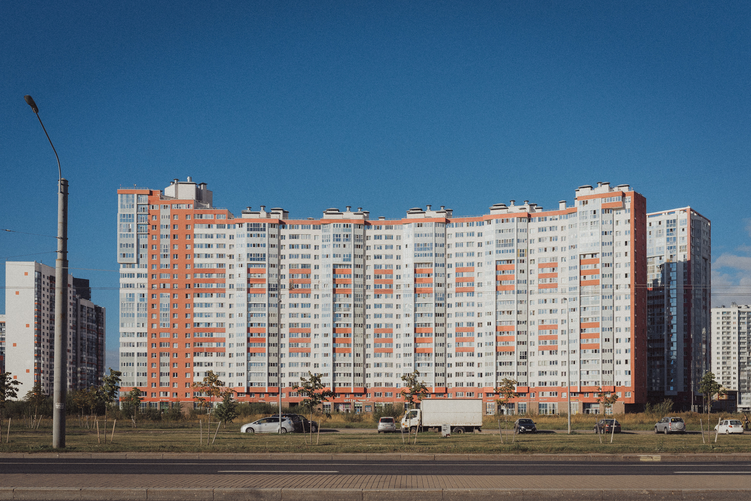 Проект «На улице Ленина». Санкт-Петербург, Ленинский пр. Документальный фотограф Илья Тихановский