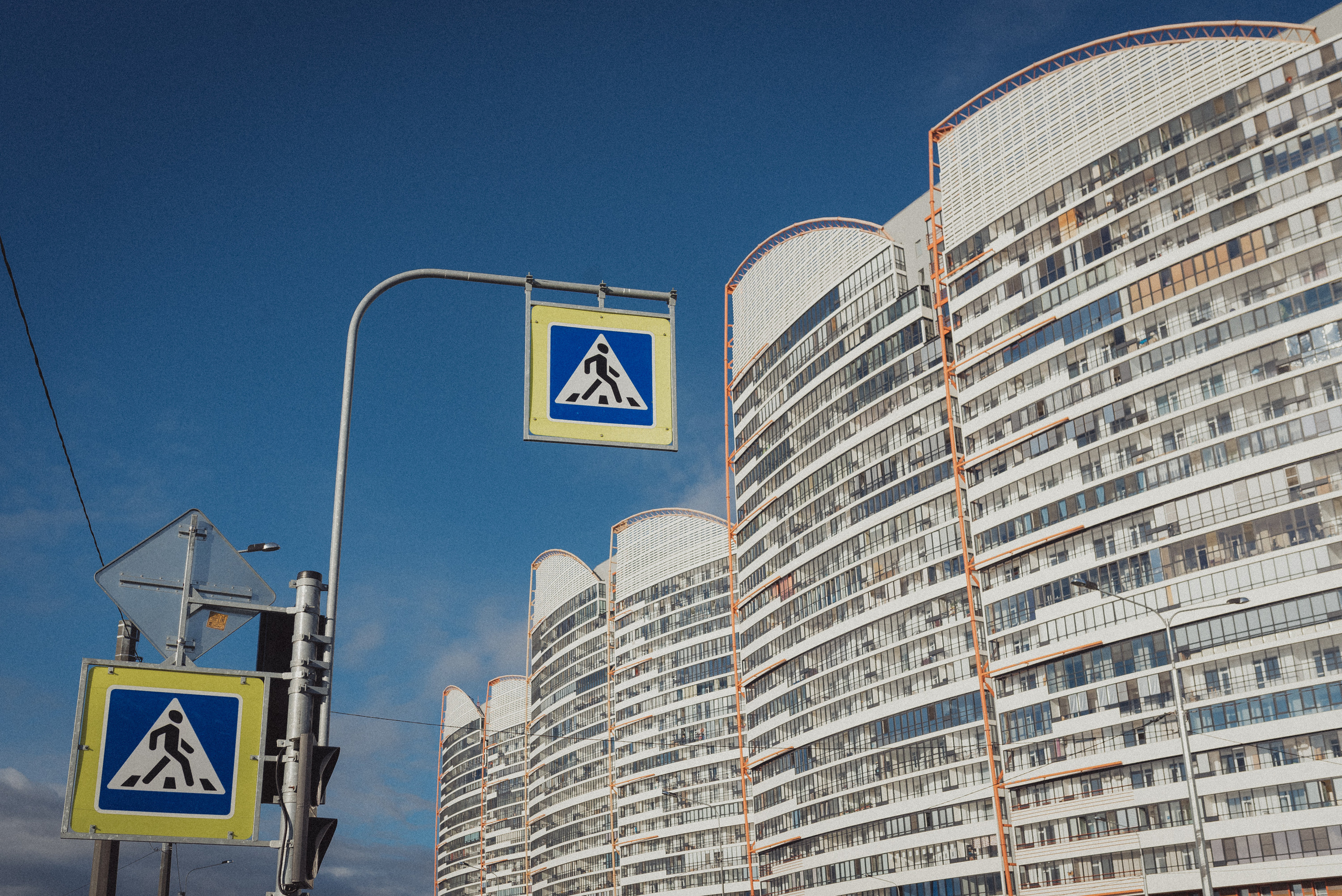 Проект «На улице Ленина». Санкт-Петербург, Ленинский пр. Документальный фотограф Илья Тихановский