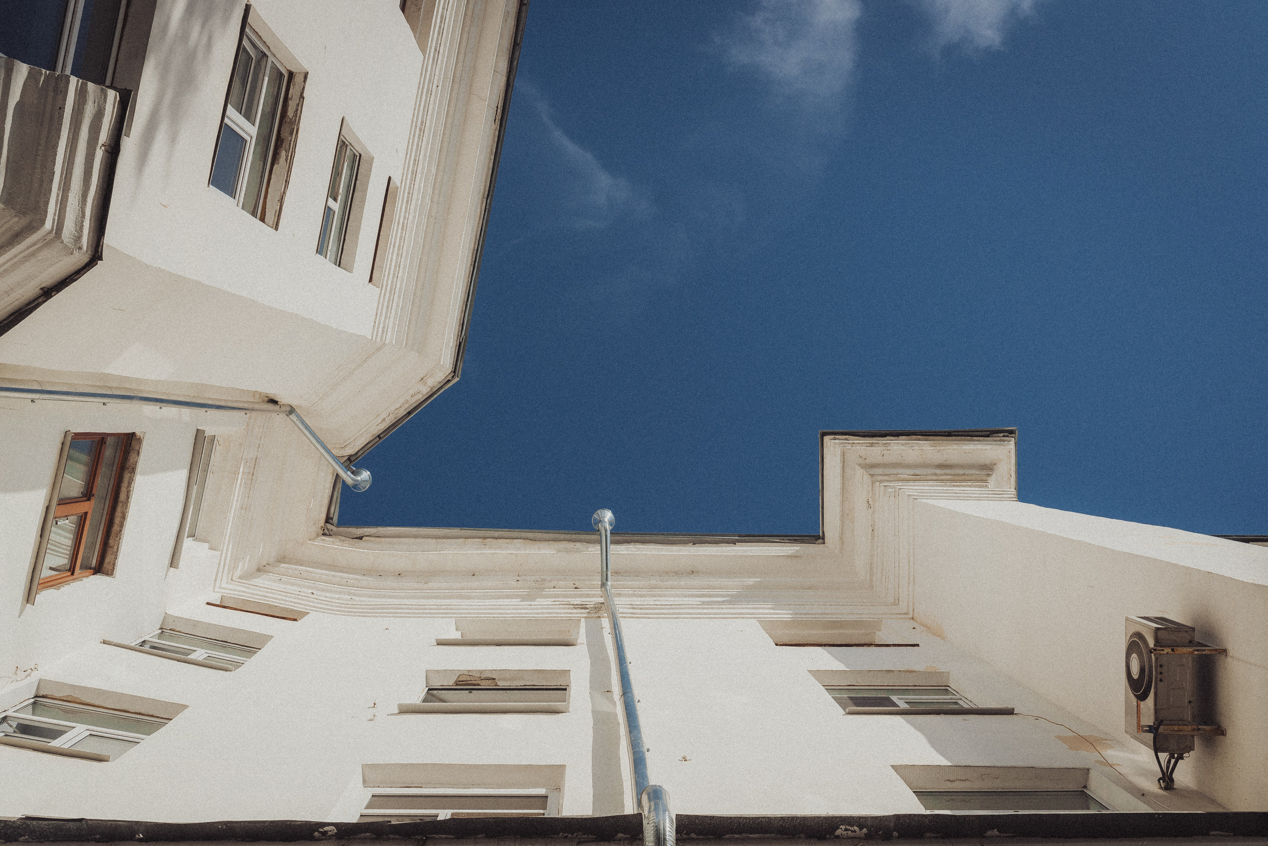 Проект #улицыгорода. Ярославль, ул. Первомайская. Документальный фотограф Илья Тихановский