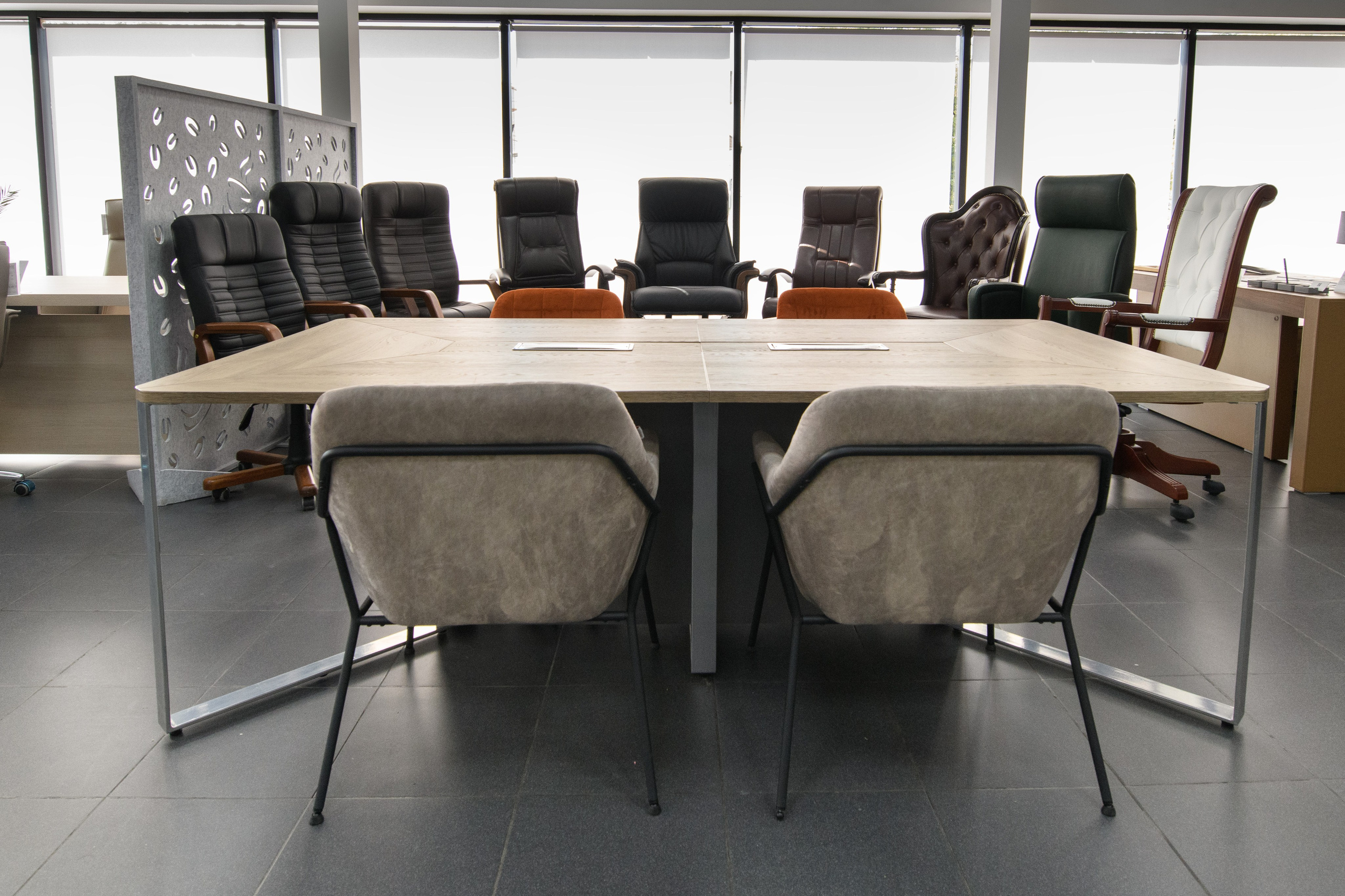 Интерьер мебельного салона Юнитекс. Профессиональная фотосъемка. Ростов-на-Дону