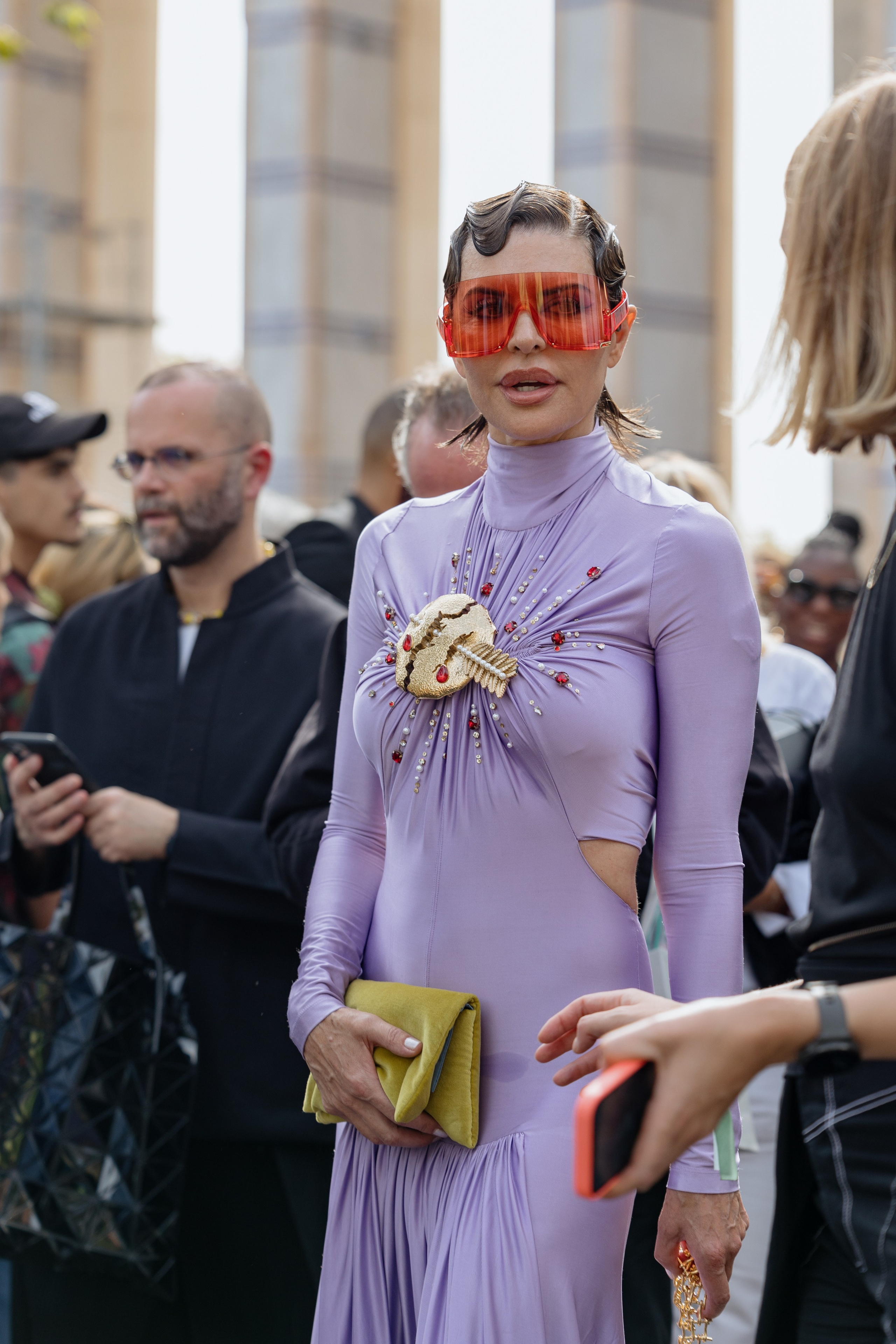 PFW SPRING SUMMER 2024 RABANNE. Photographer in Milan Ivan Goncharov