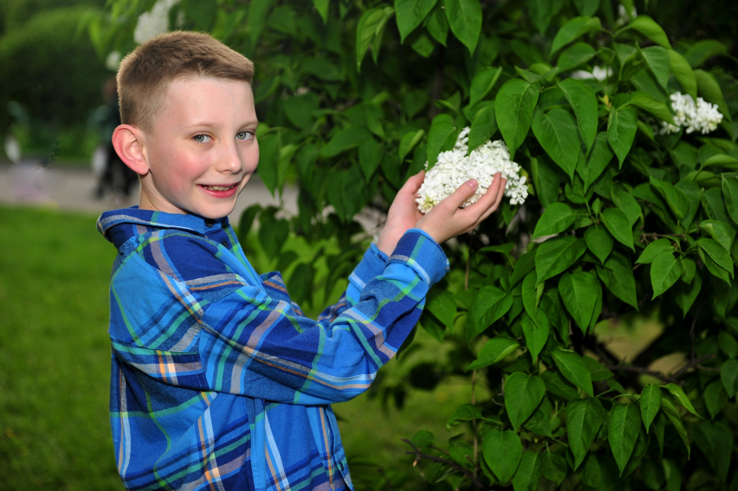Выпускной для 4-го класса в Парке Горького на улице и в кафе. Свадебный и семейный фотограф в Москве Ирина Гончарова