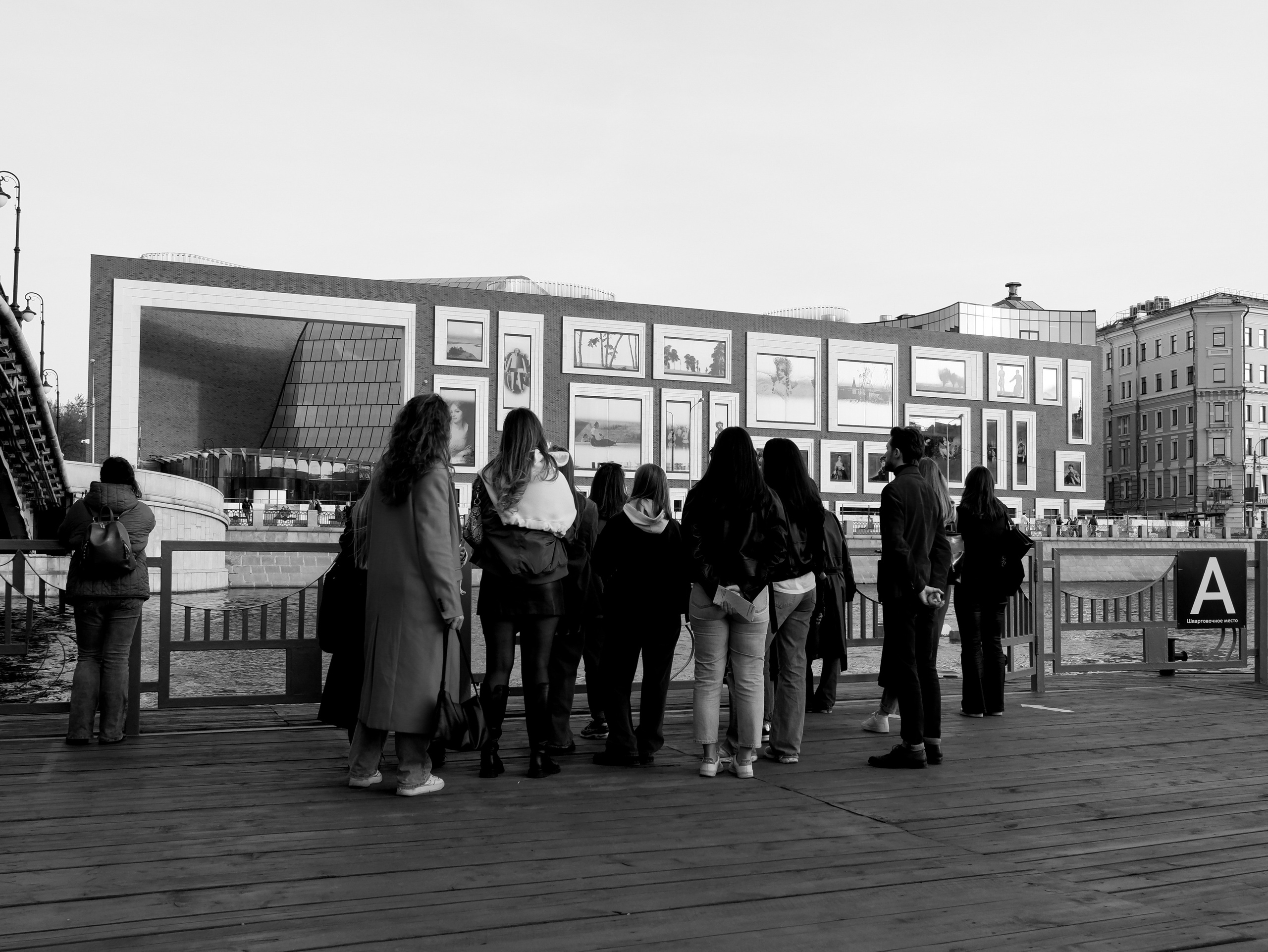 Прогулки с архитектором x A-House. Михаил Мулач | Архитектурный фотограф