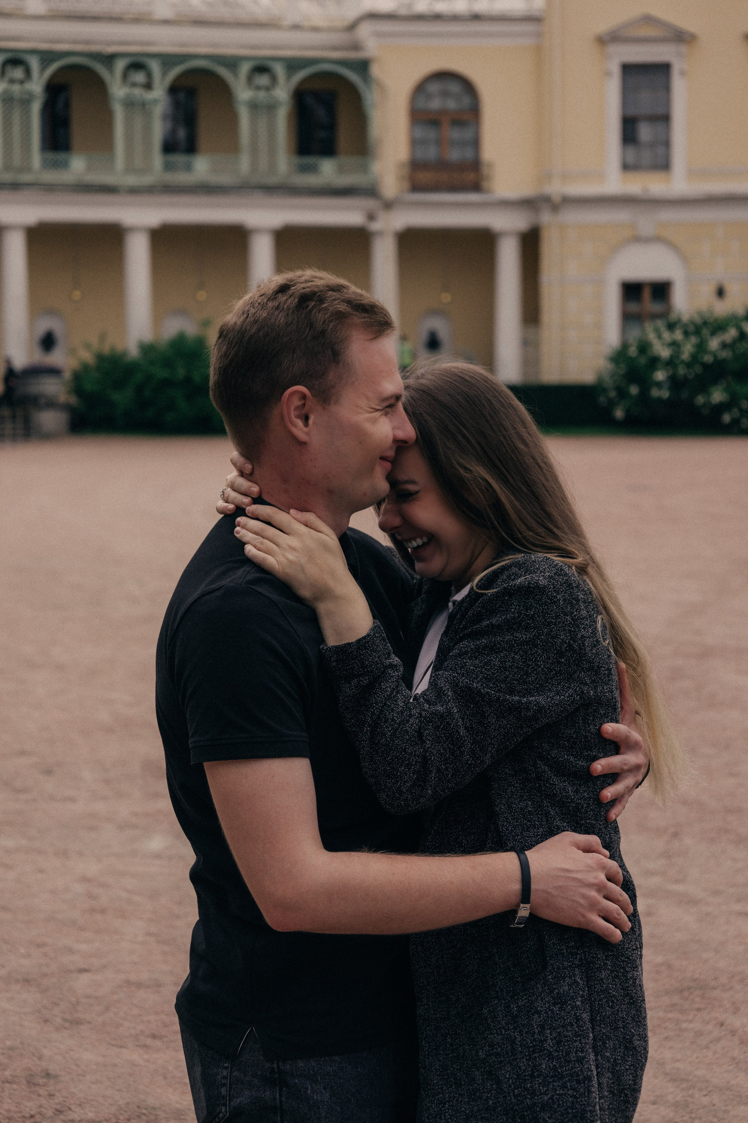 История любви Игоря и Мирославы в Павловском парке. Профессиональный фотограф в Санкт-Петербурге Александр Волосенцев