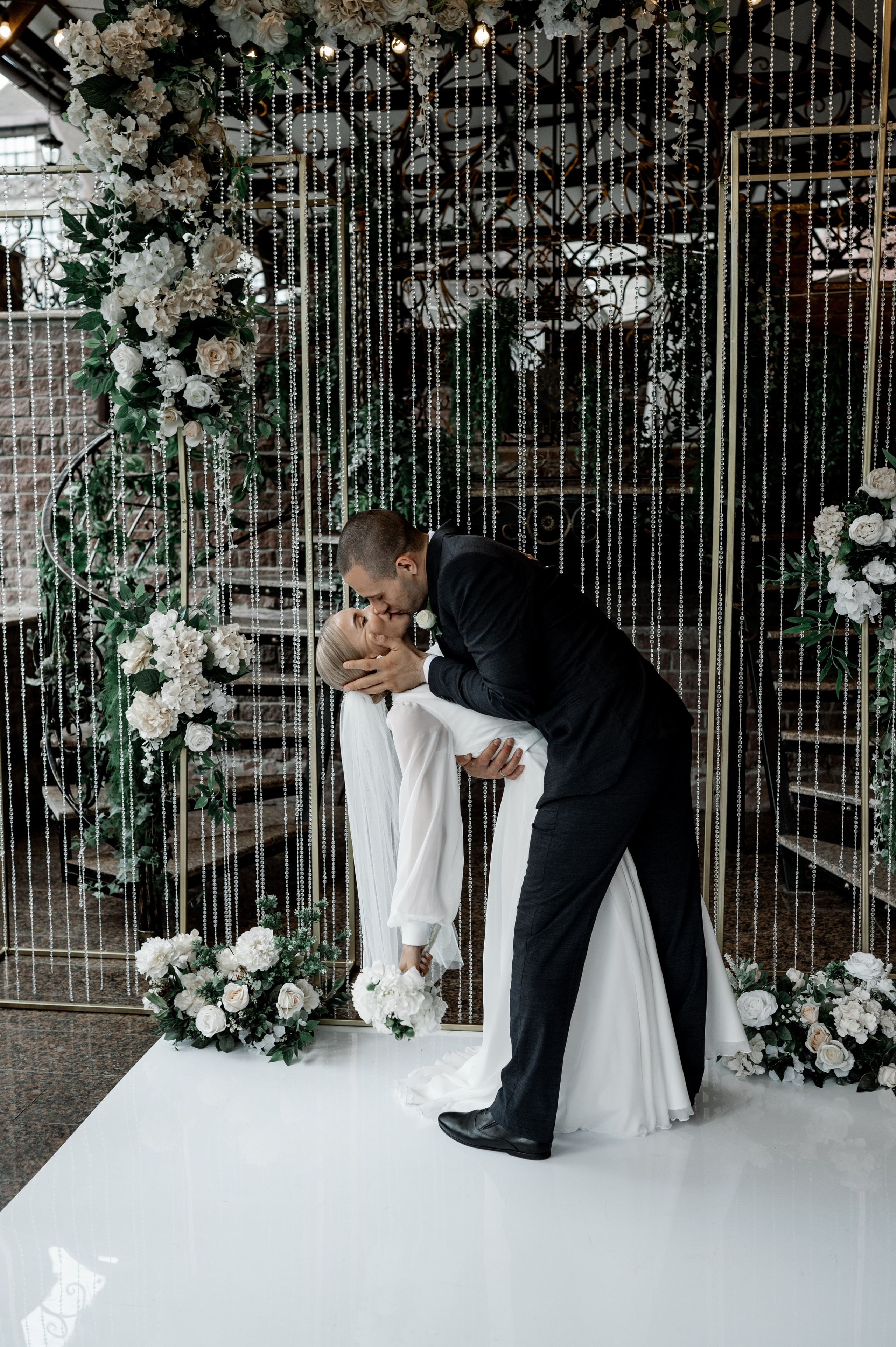 Ирина и Максим. Свадебный фотограф в Тюмени Анастасия Конева