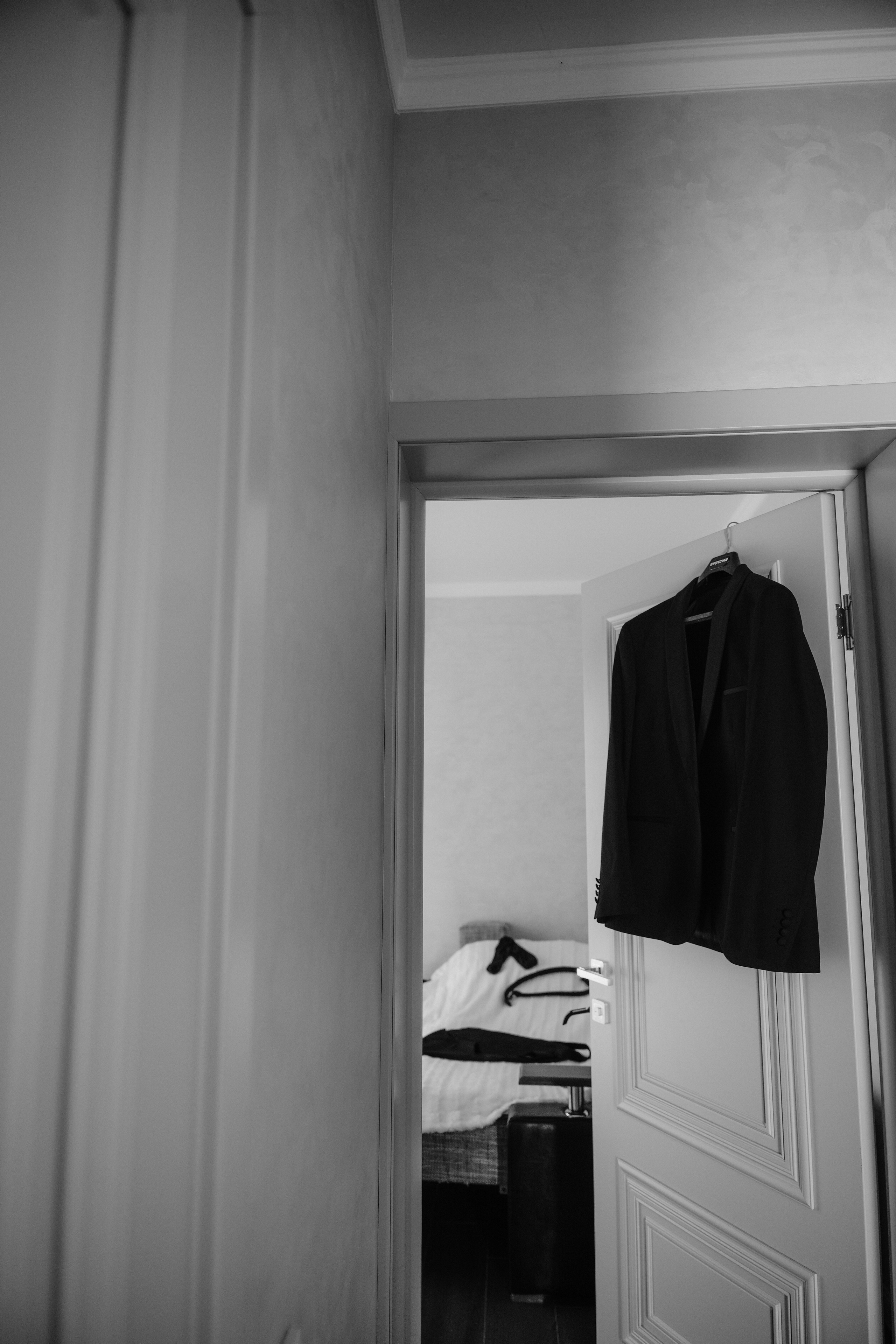 Astoria. VISUAL ARTIST · KRONGAUZ ANASTASIA