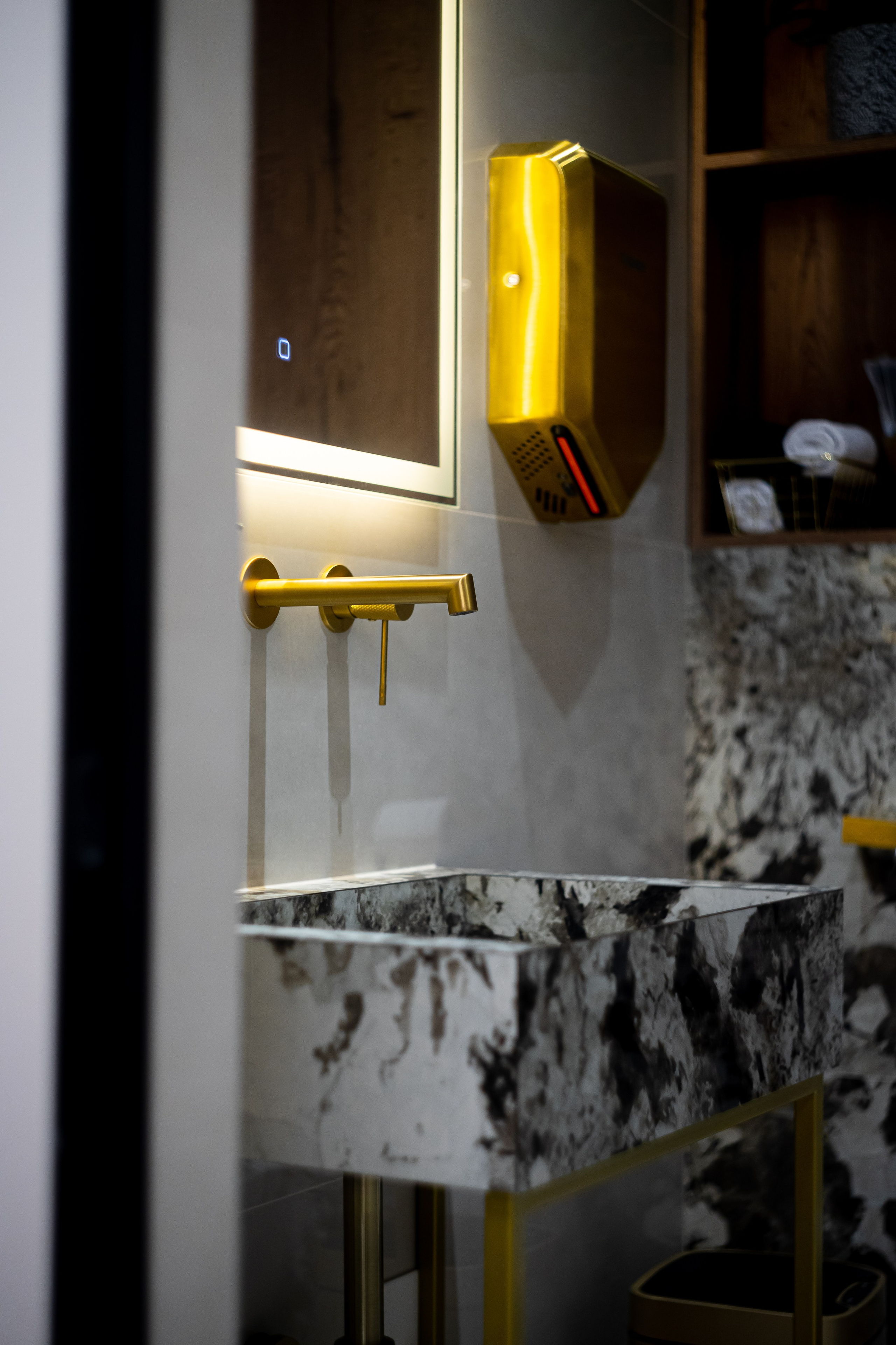 Медицинские учреждения